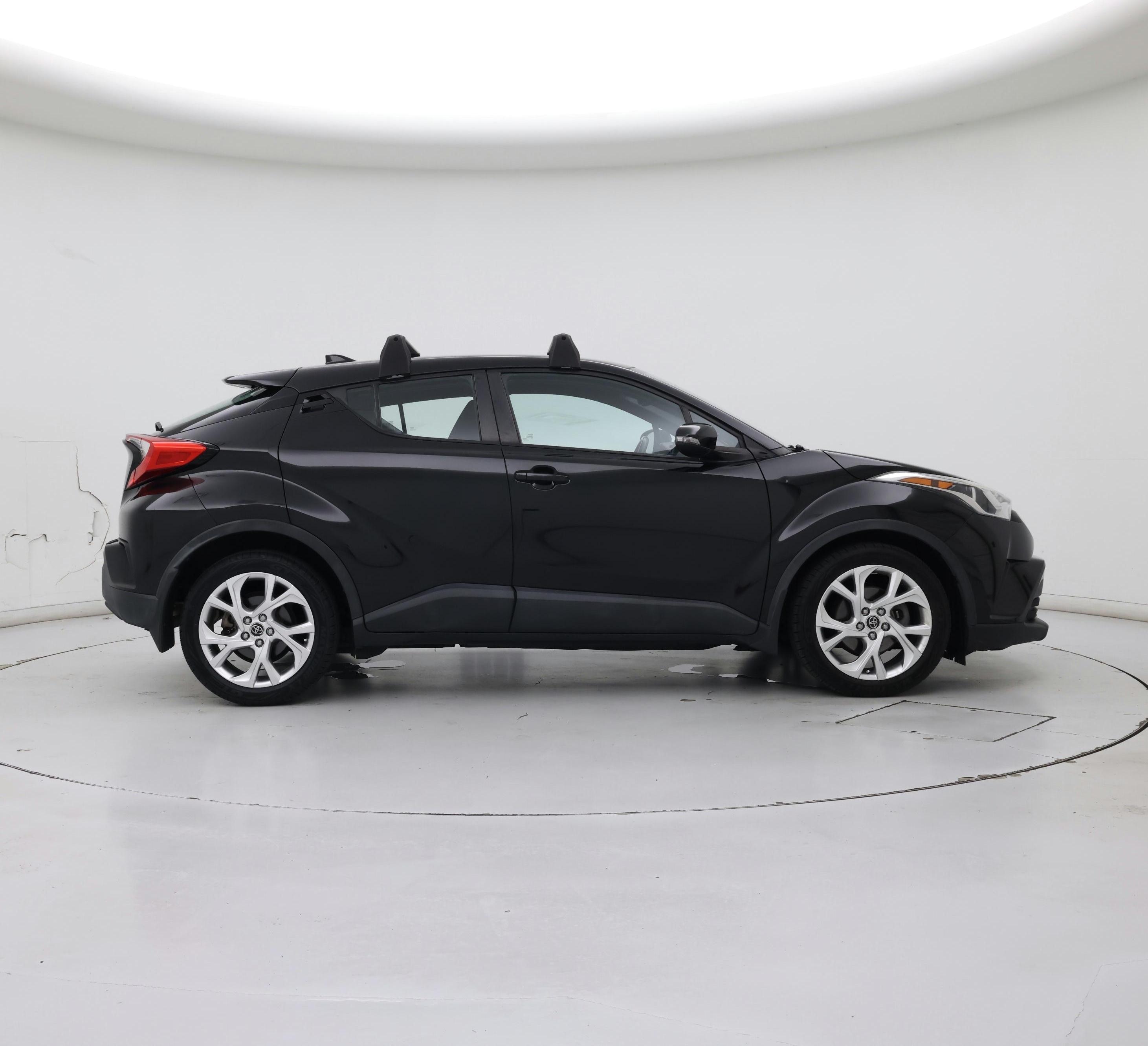 Thumbnail: 2018 Toyota C-HR - 7