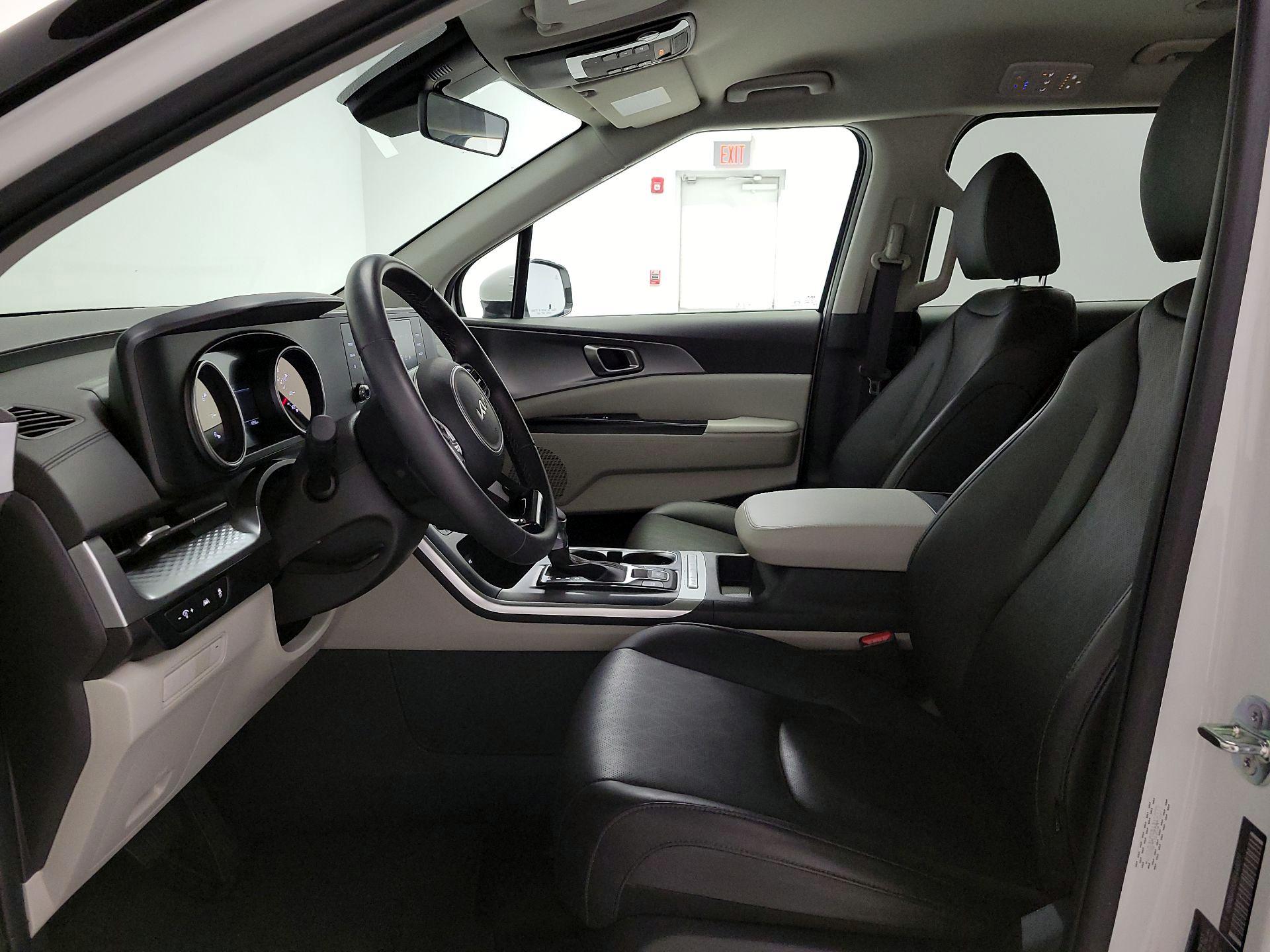 Thumbnail: 2024 Kia Carnival - 11