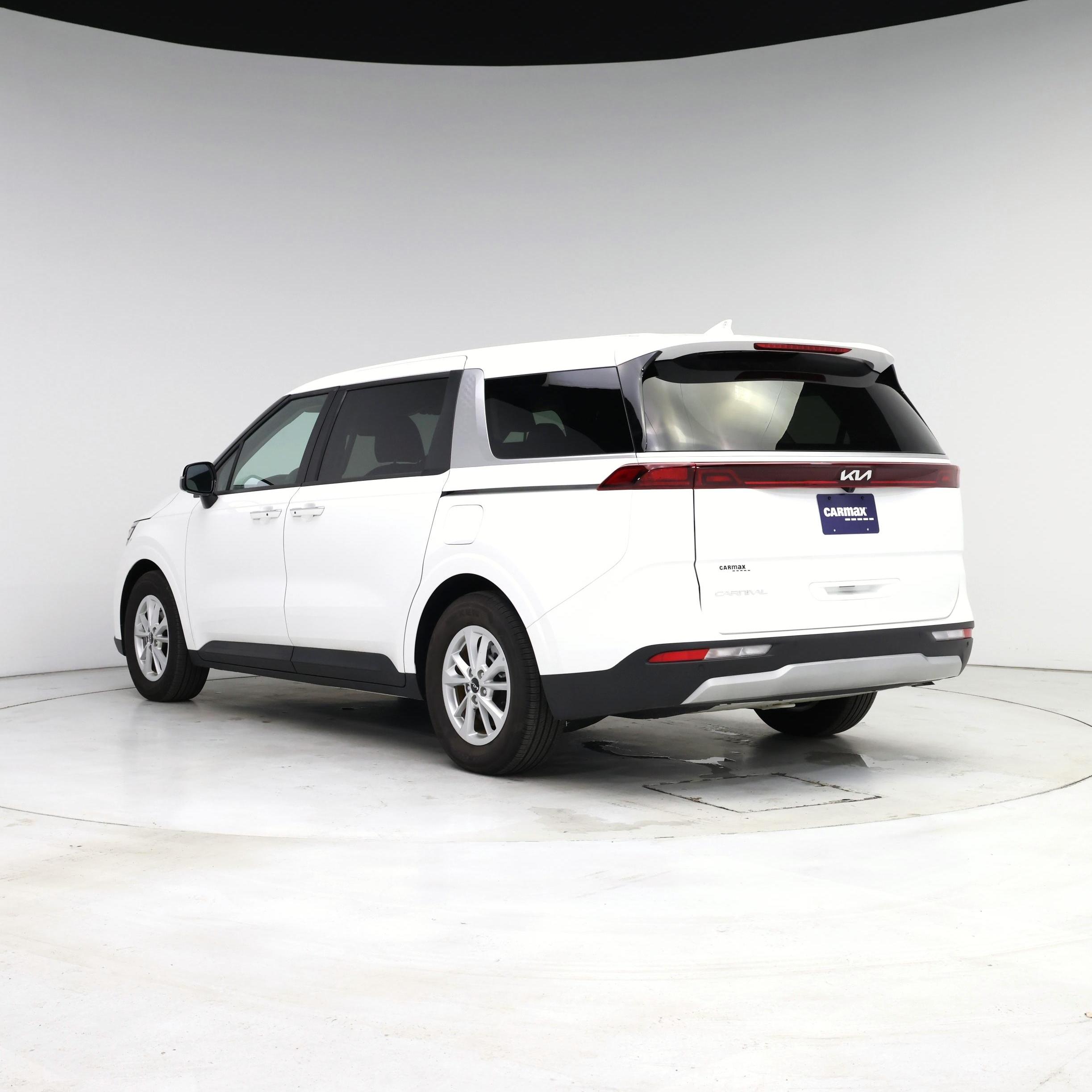 Thumbnail: 2024 Kia Carnival - 2