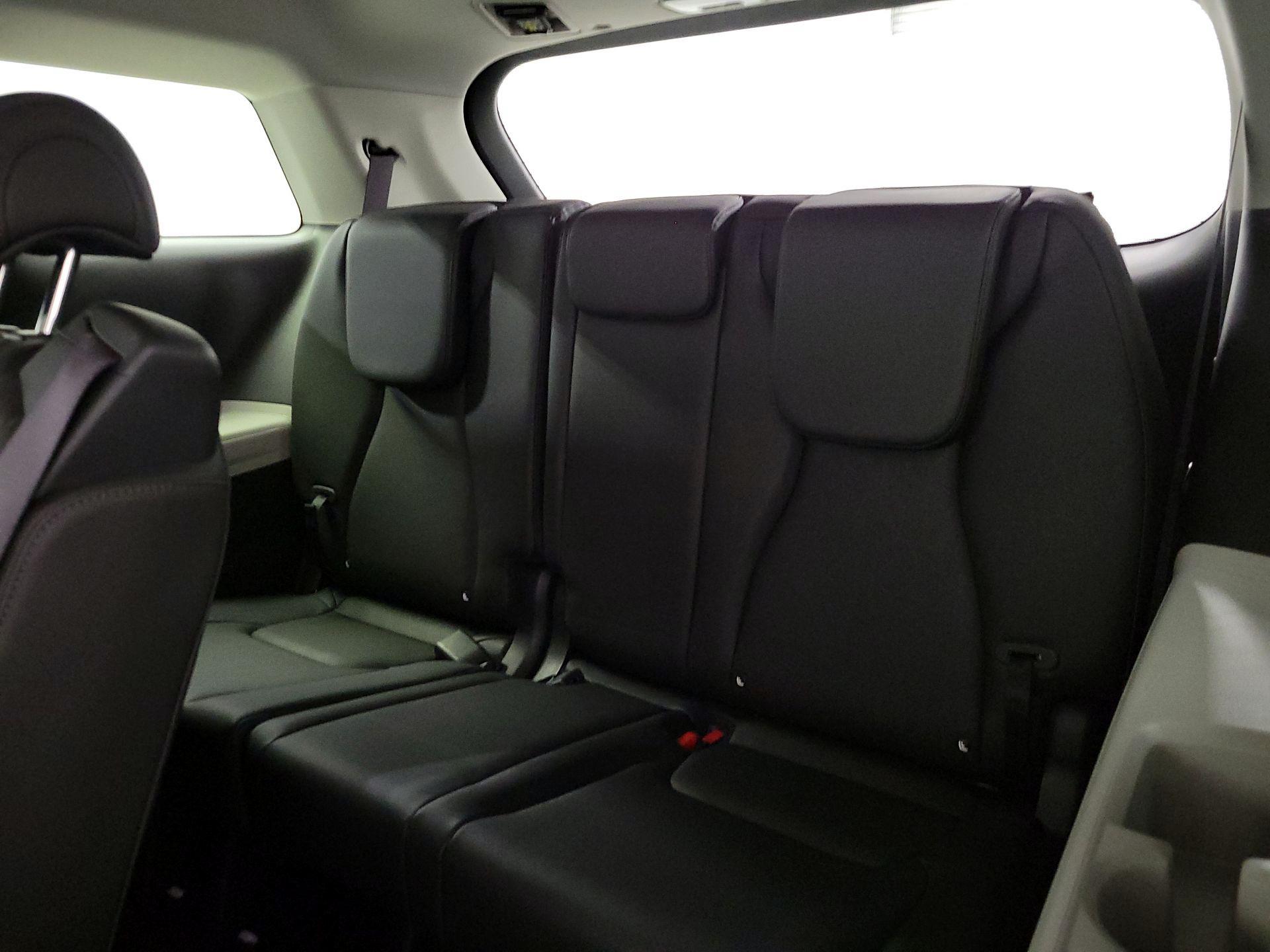 Thumbnail: 2024 Kia Carnival - 20
