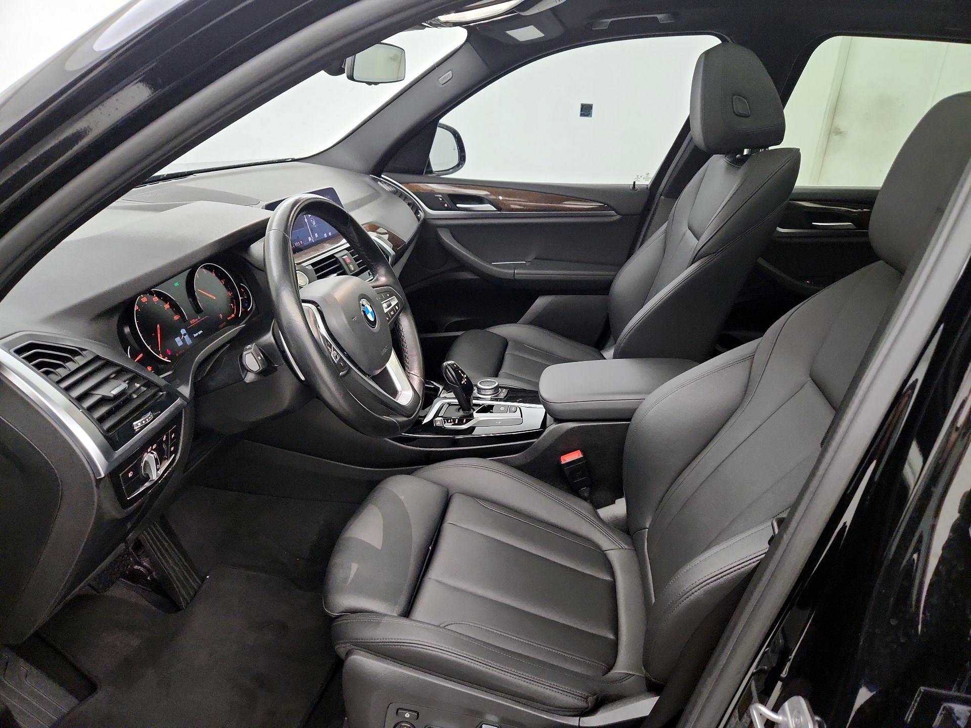 Thumbnail: 2021 BMW X3 - 11