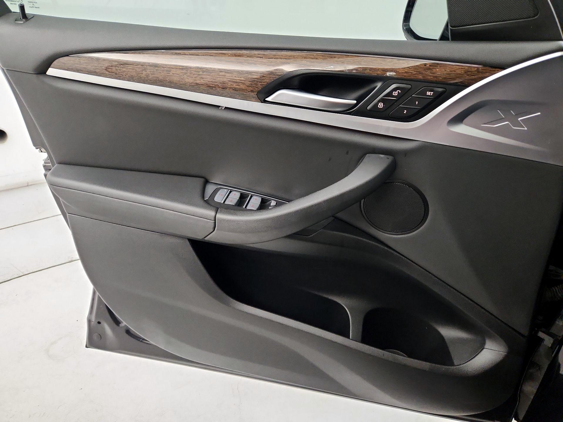 Thumbnail: 2021 BMW X3 - 12
