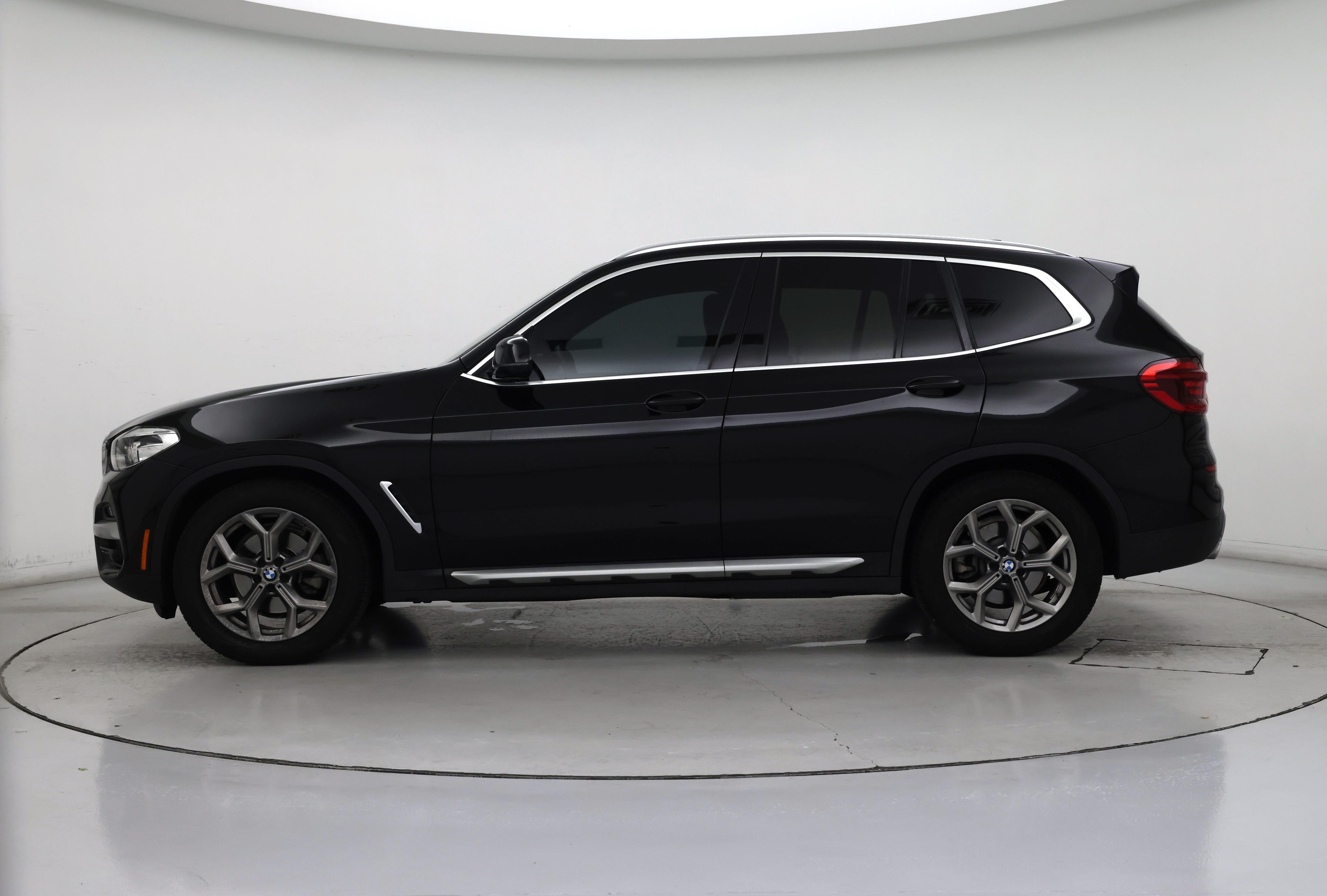 Thumbnail: 2021 BMW X3 - 3