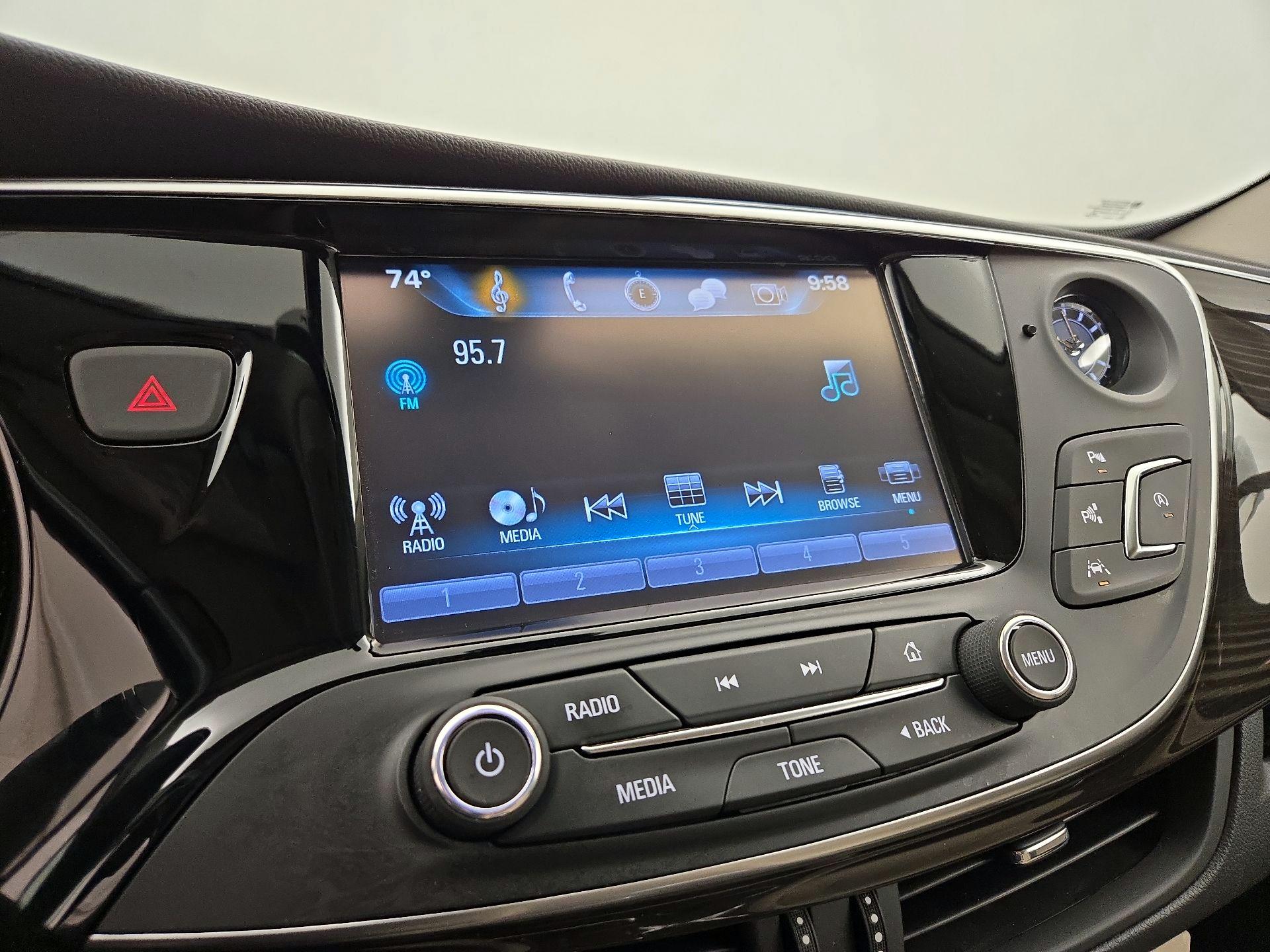 Thumbnail: 2020 Buick Envision - 16