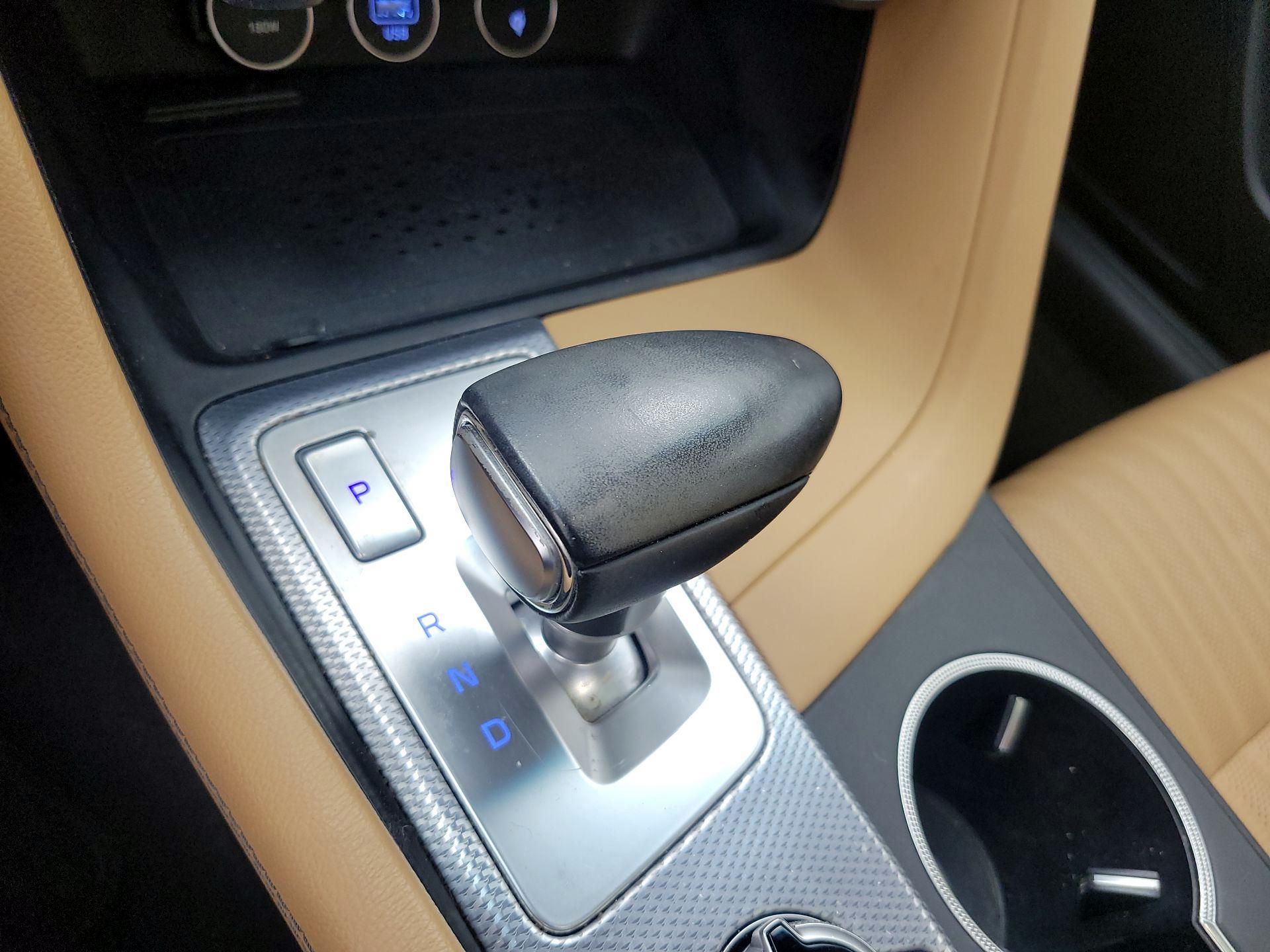 Thumbnail: 2022 Genesis G70 - 18