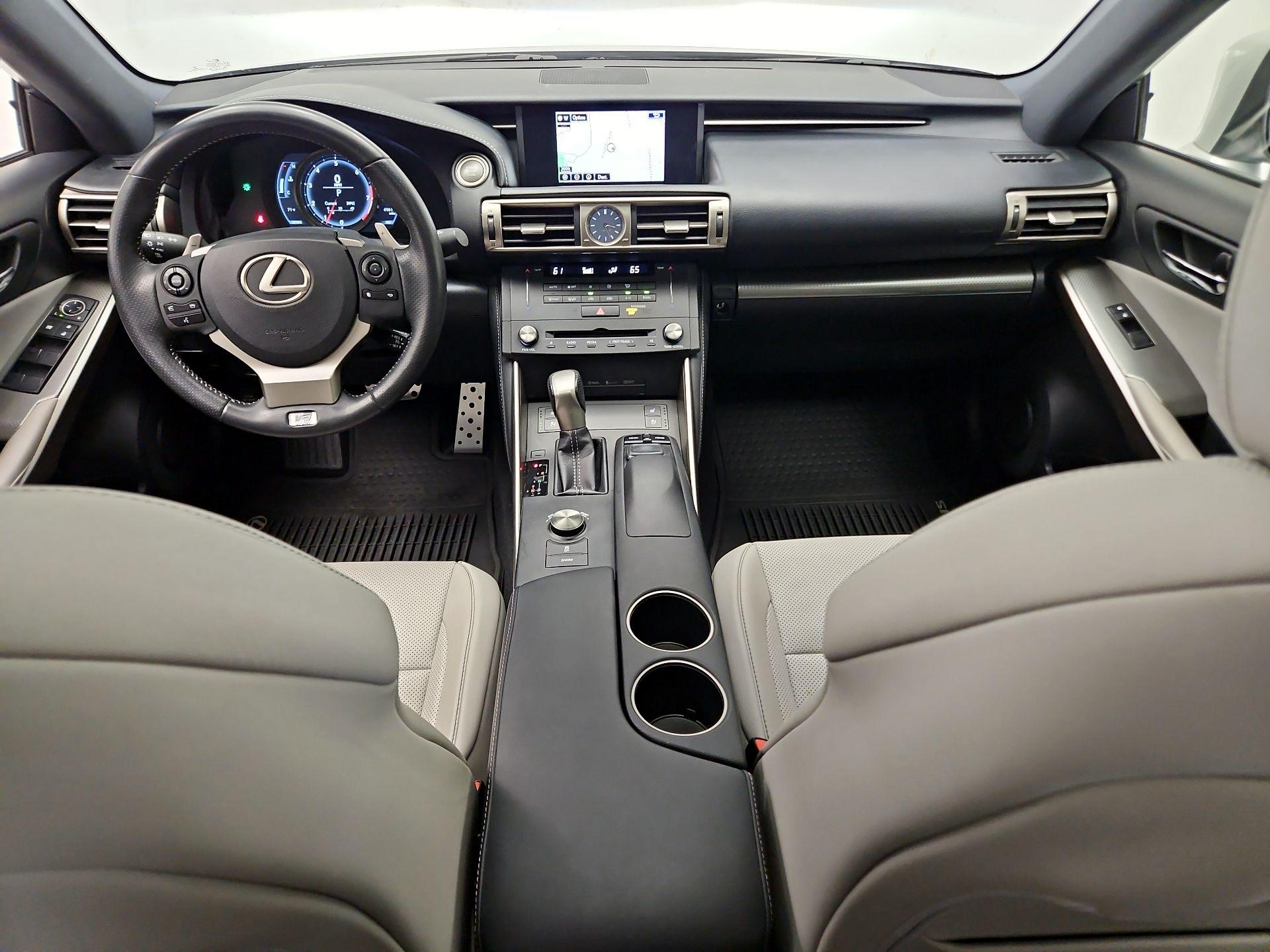 Thumbnail: 2015 Lexus IS - 9
