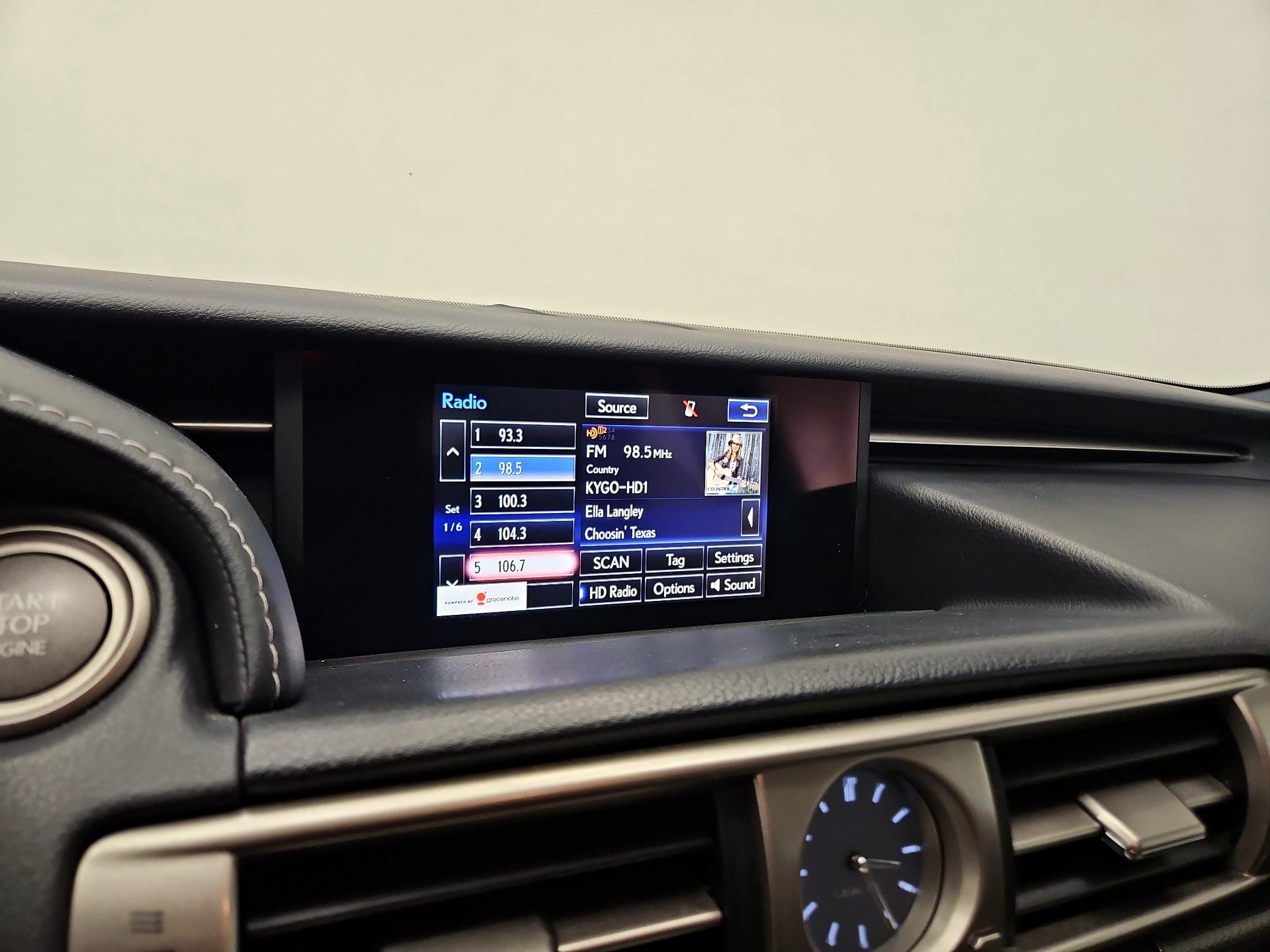 Thumbnail: 2015 Lexus IS - 16