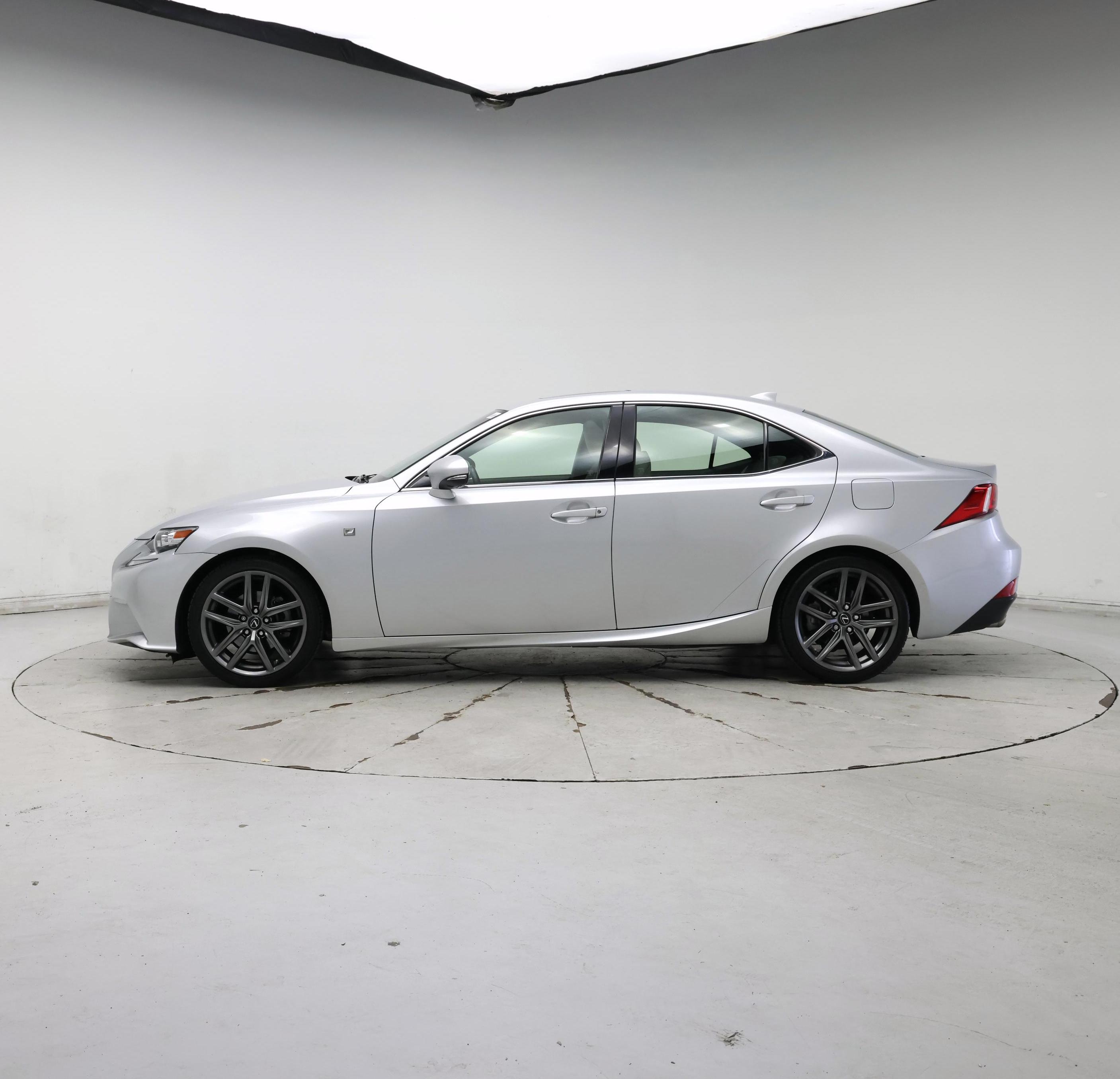 Thumbnail: 2015 Lexus IS - 3