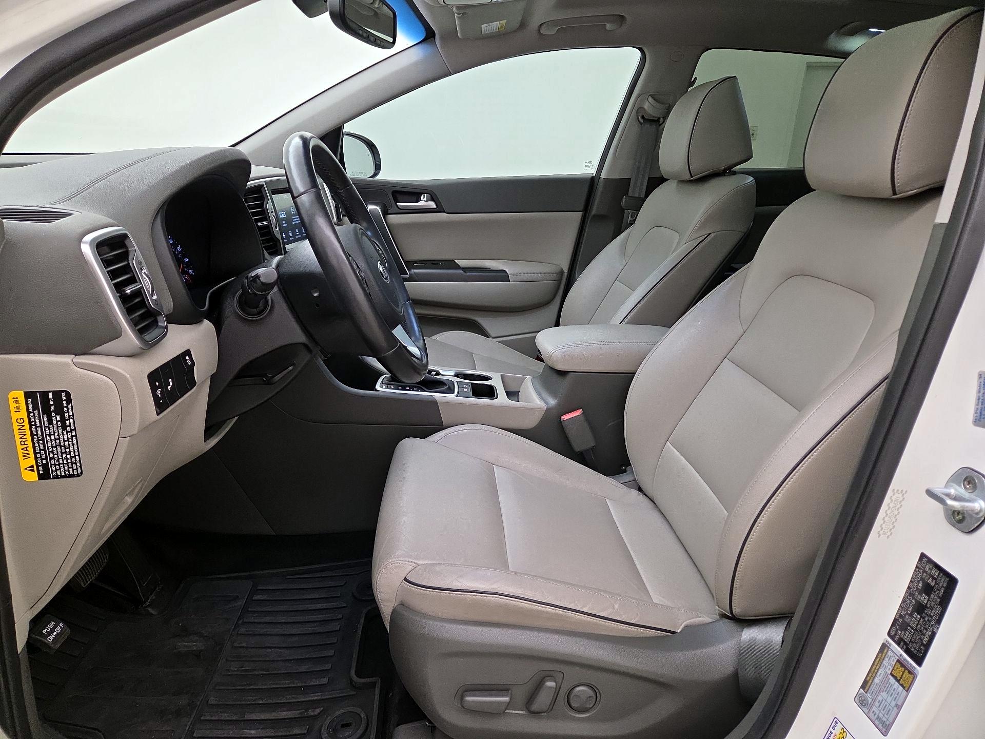 Thumbnail: 2017 Kia Sportage - 11