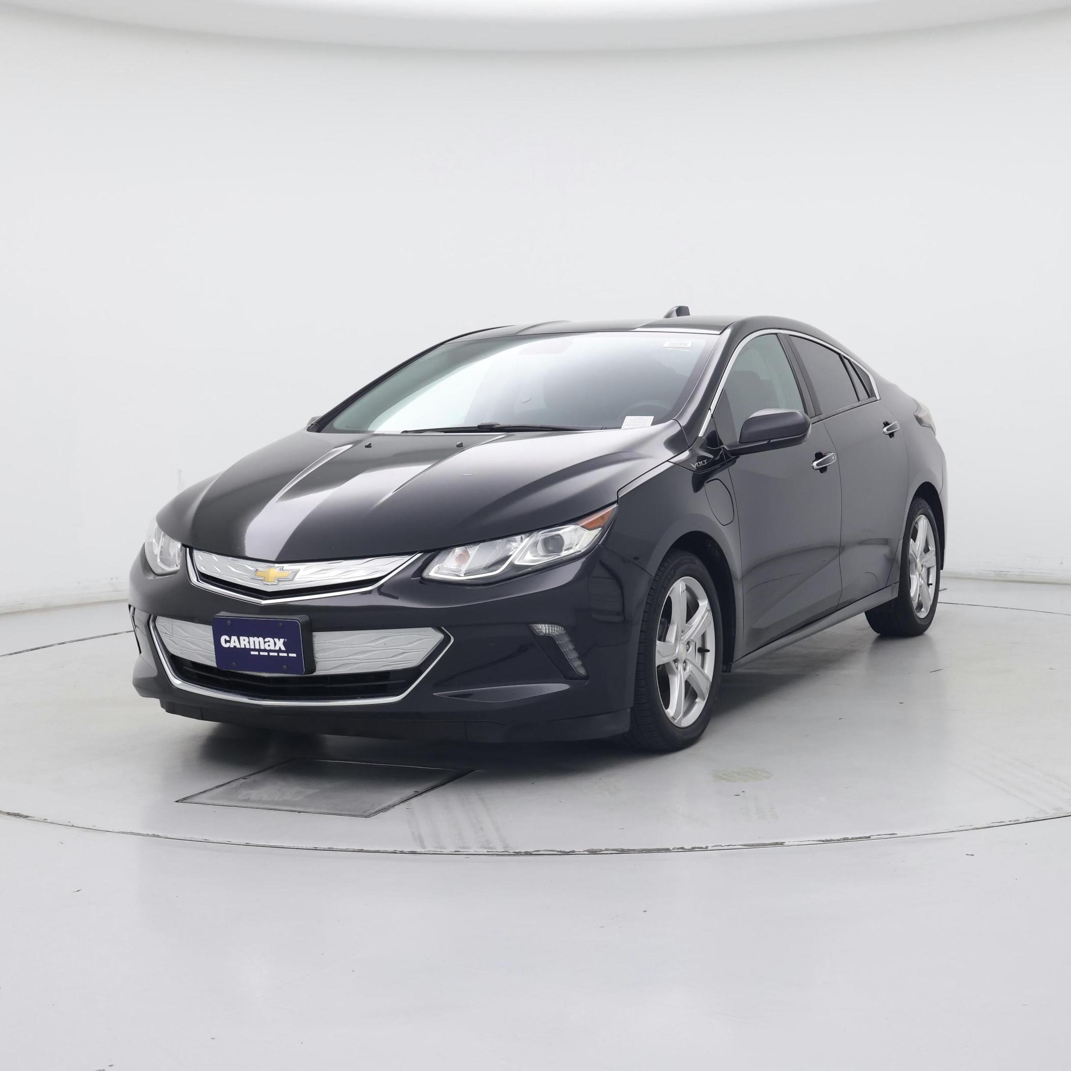 Thumbnail: 2017 Chevrolet Volt - 4