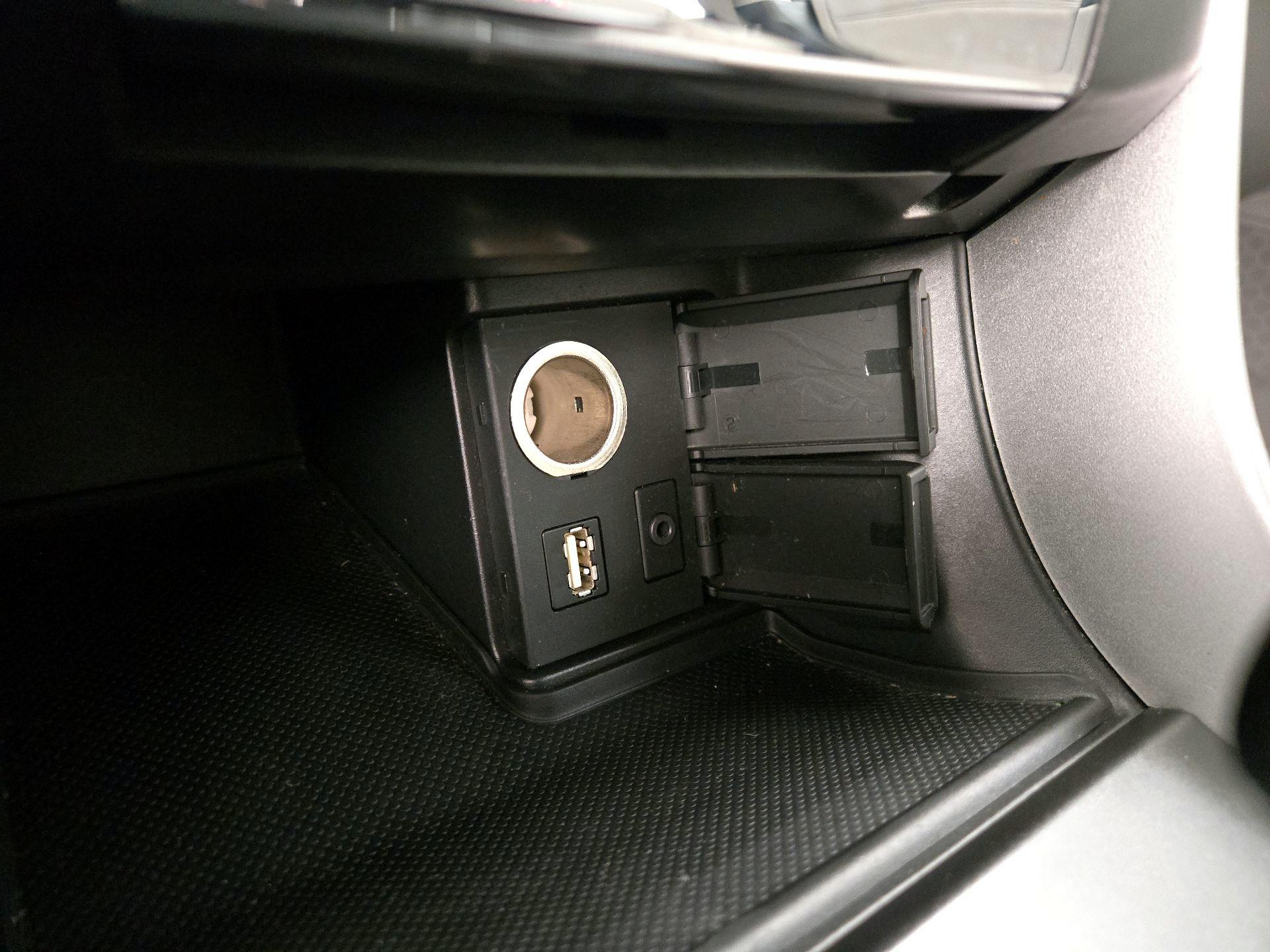 Thumbnail: 2014 Honda Accord - 18