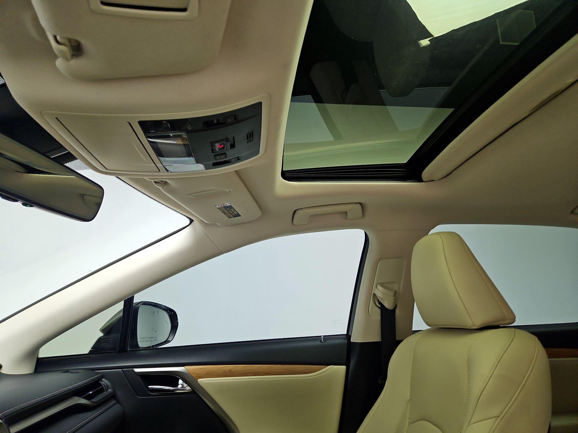 Thumbnail: 2021 Lexus RX - 20