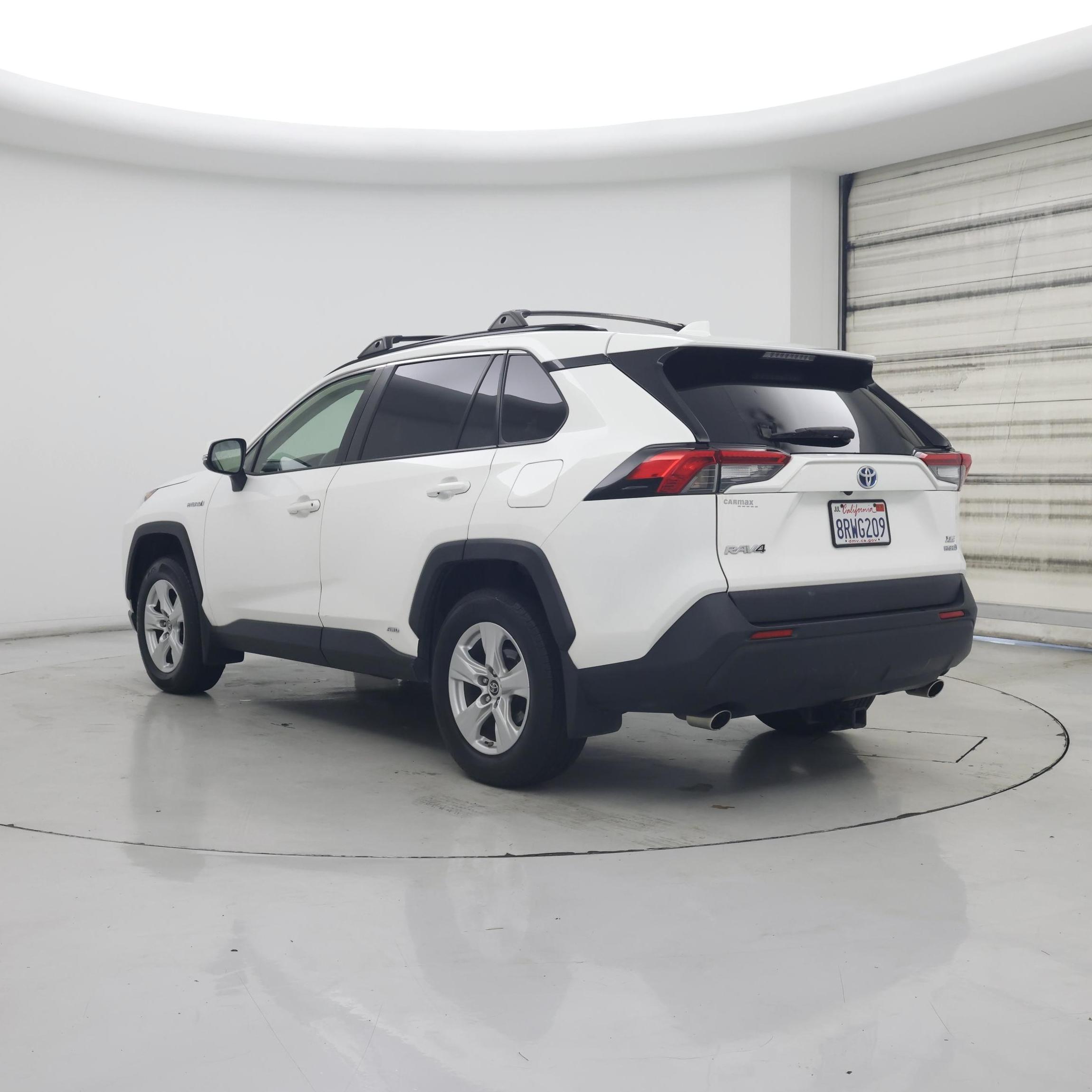 Thumbnail: 2019 Toyota RAV4 - 2
