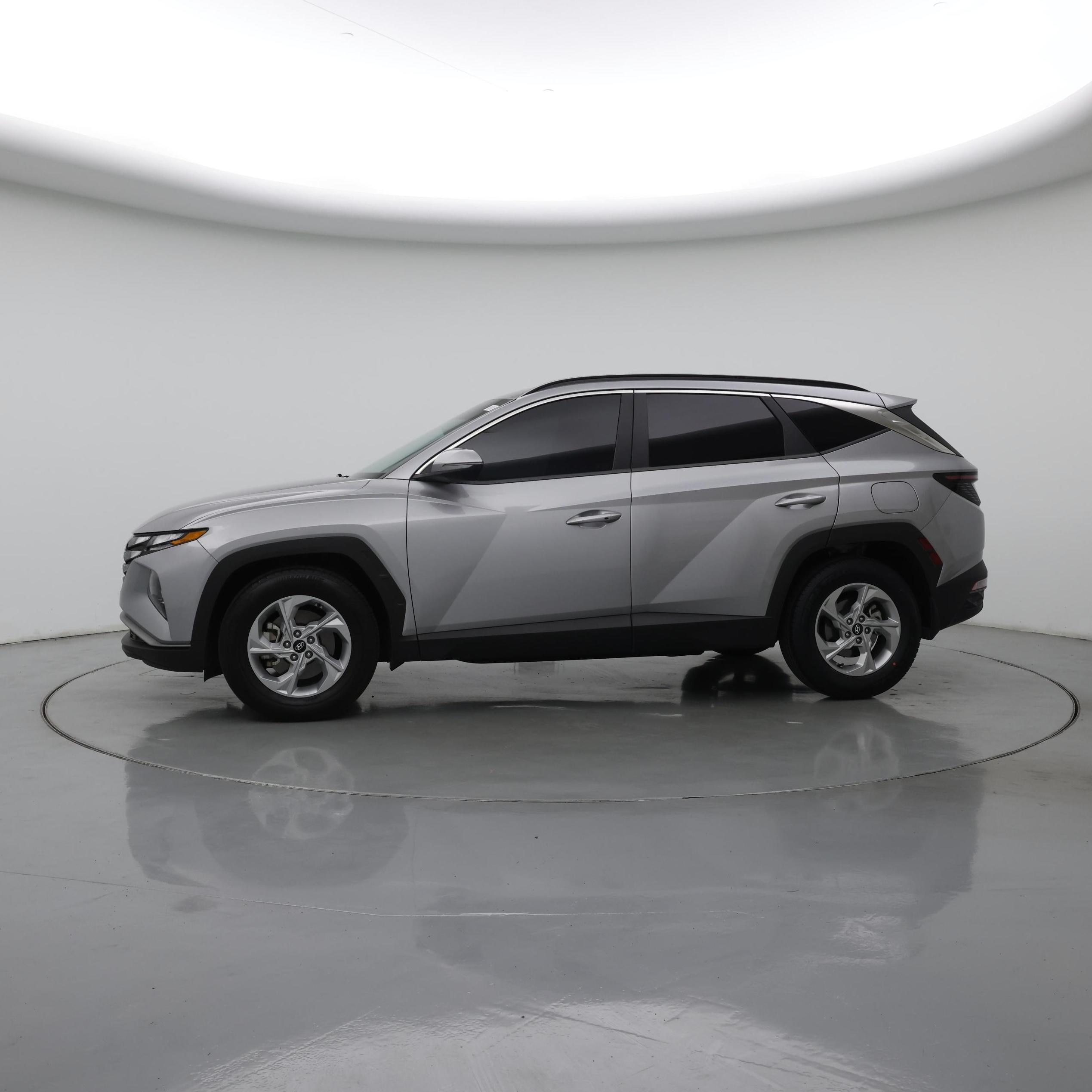 Thumbnail: 2022 Hyundai Tucson - 3