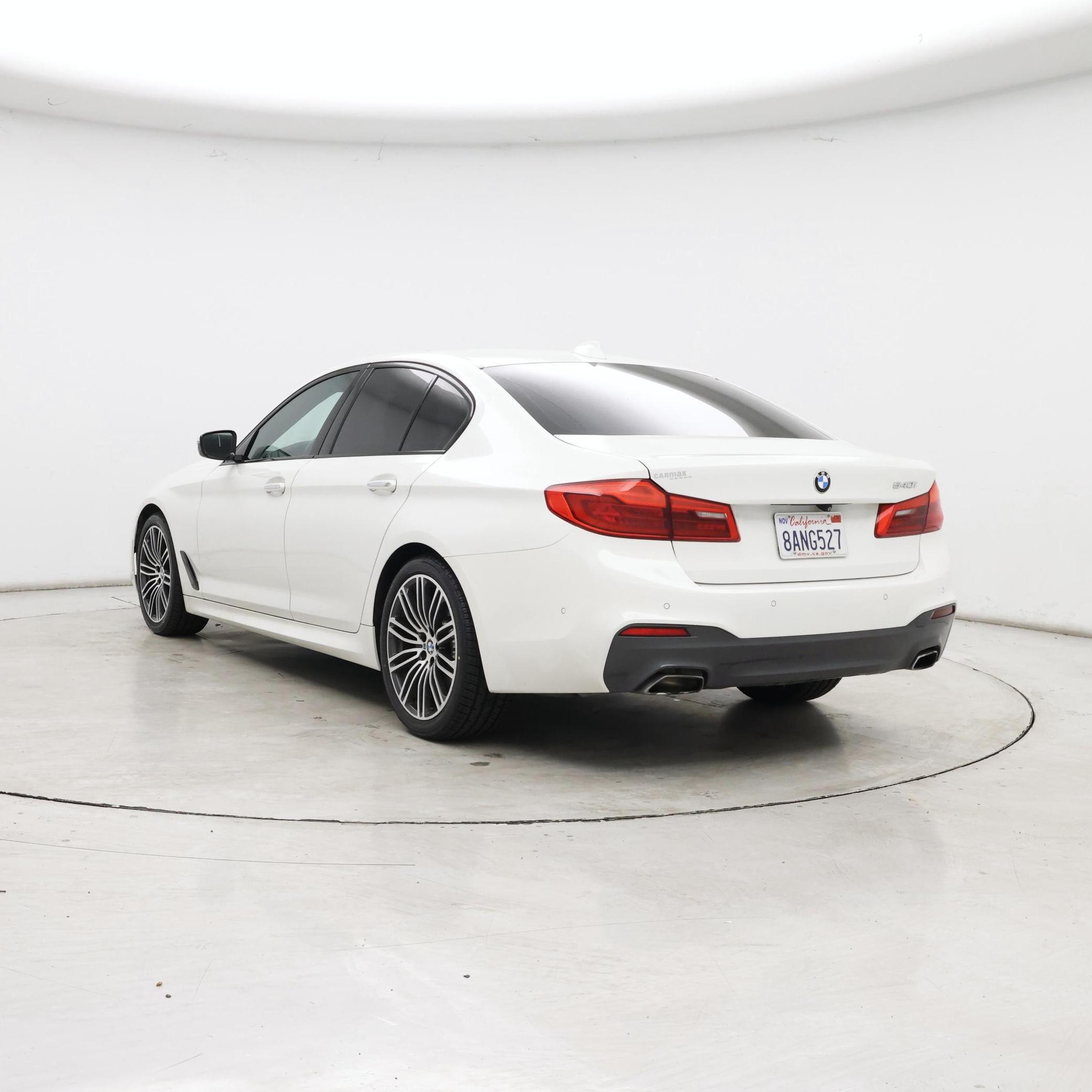 Thumbnail: 2018 BMW 5 Series - 2