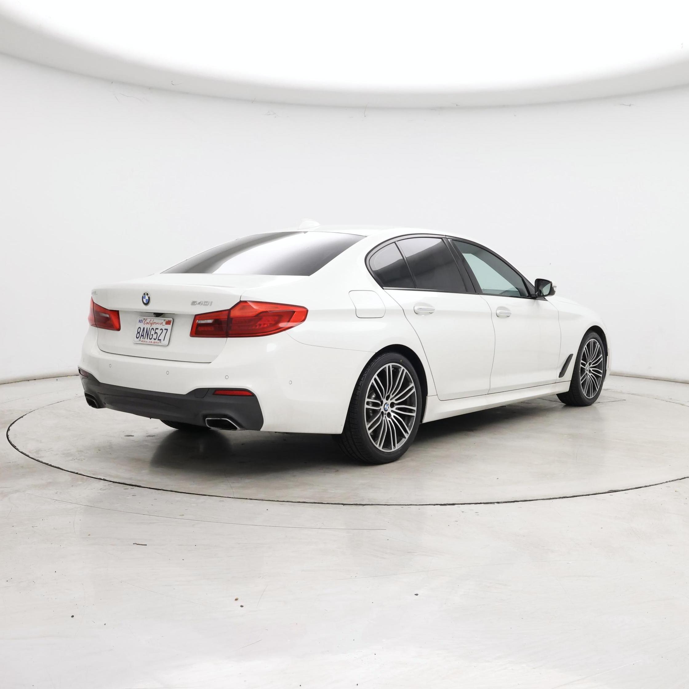 Thumbnail: 2018 BMW 5 Series - 8