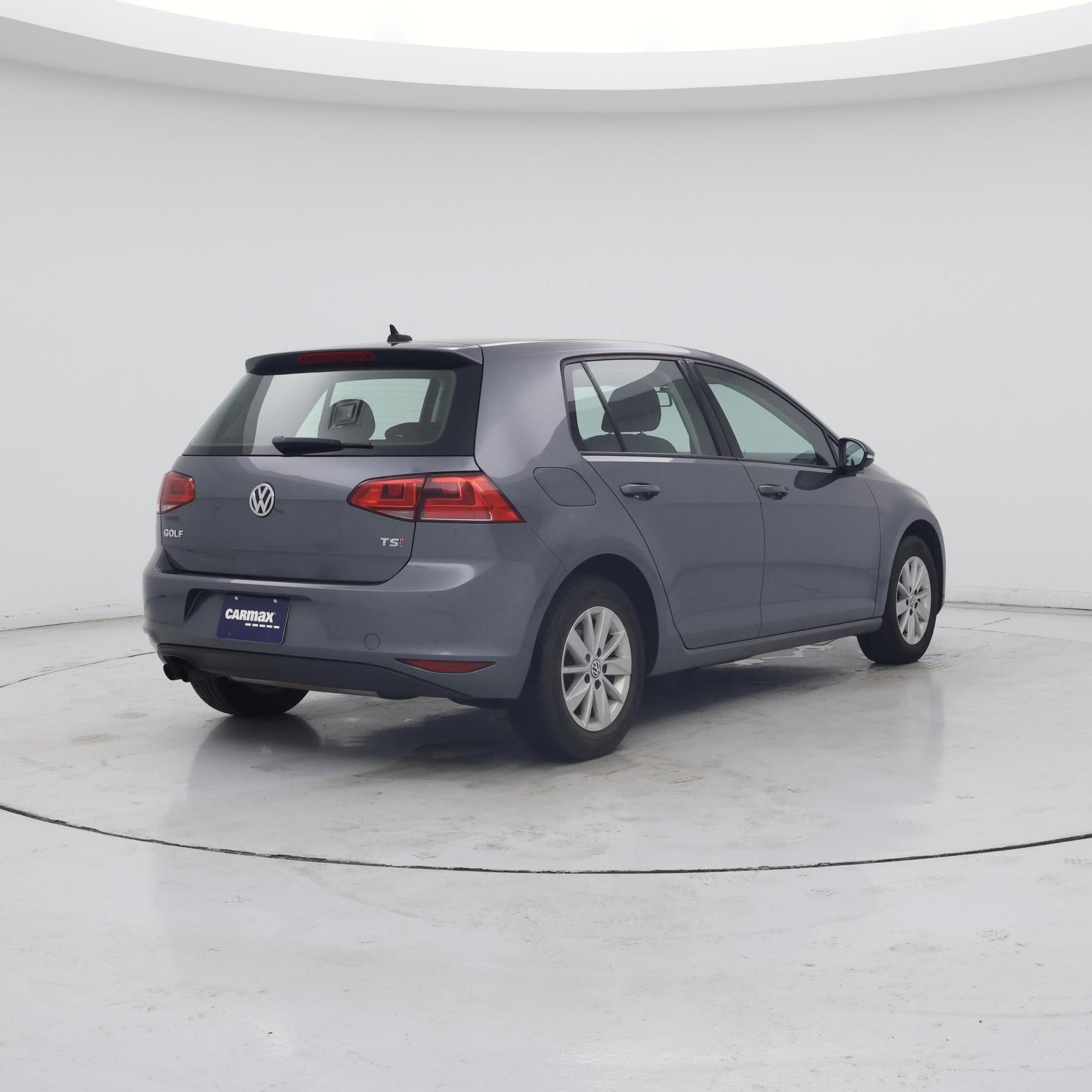 Thumbnail: 2016 Volkswagen Golf - 8
