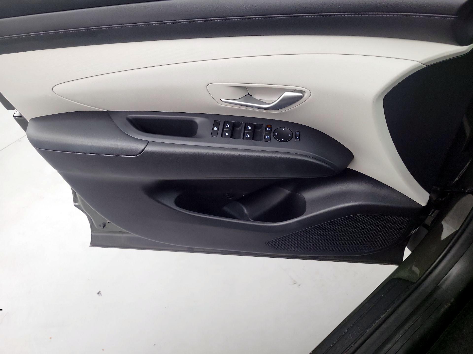 Thumbnail: 2025 Hyundai Tucson - 12
