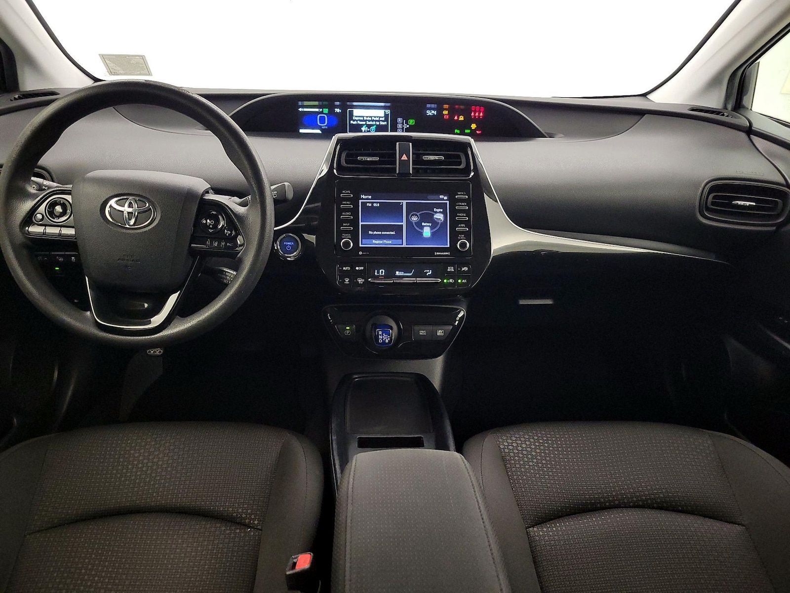 2021 Toyota Prius LE - Photo 10