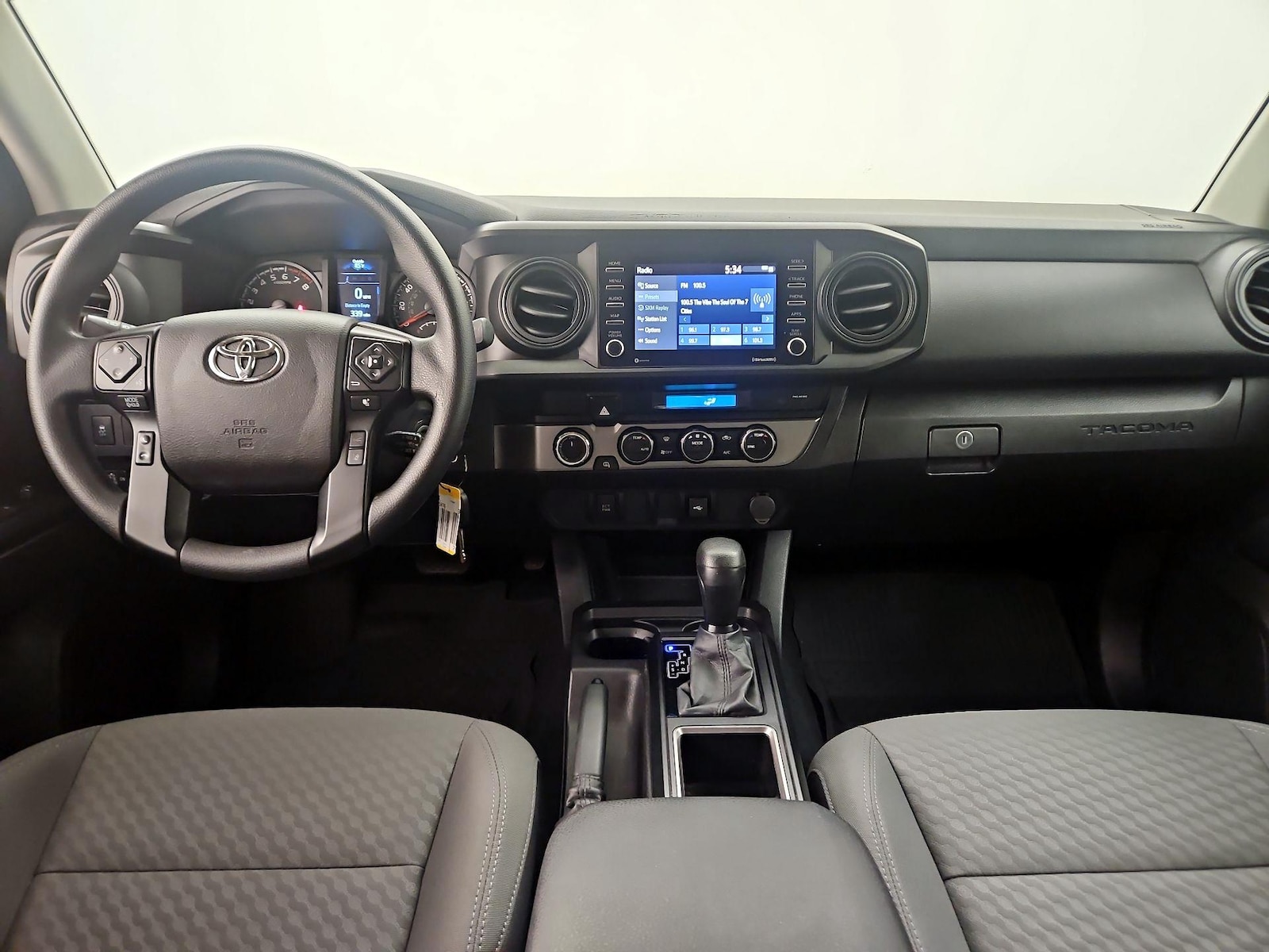 2022 Toyota Tacoma SR - Photo 10