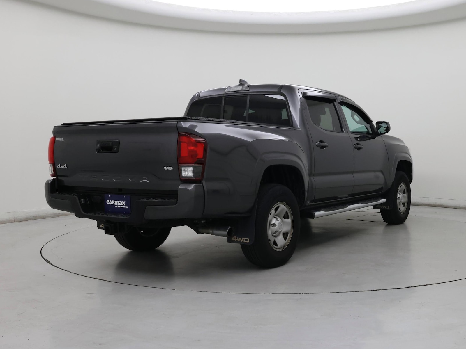 2022 Toyota Tacoma SR - Photo 9