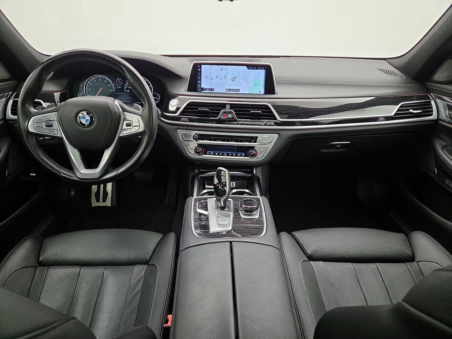 Thumbnail: 2017 BMW 7 Series - 9