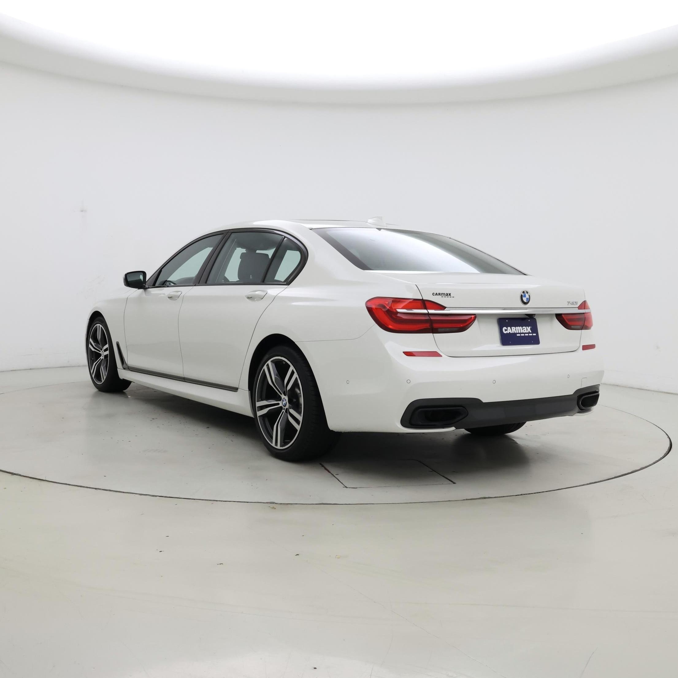 Thumbnail: 2017 BMW 7 Series - 2