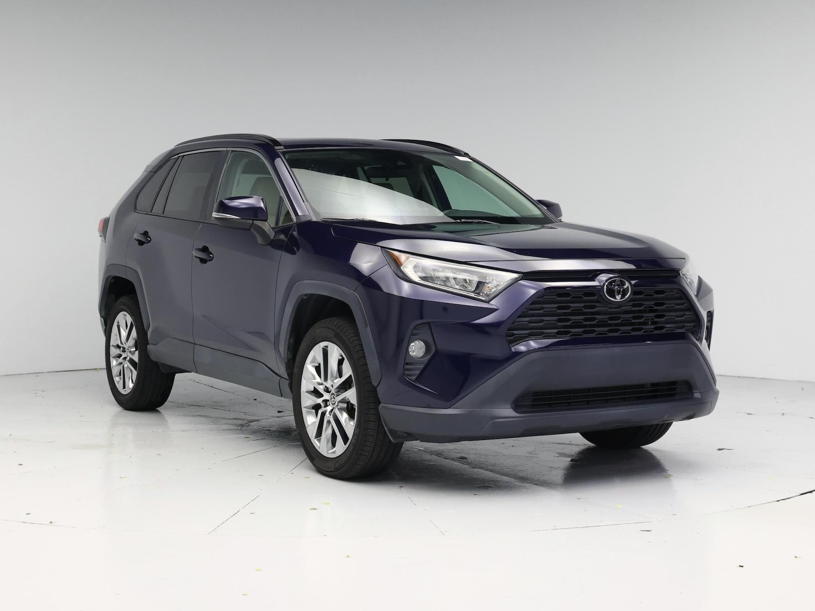 2021 Toyota RAV4 XLE Premium - Photo 2