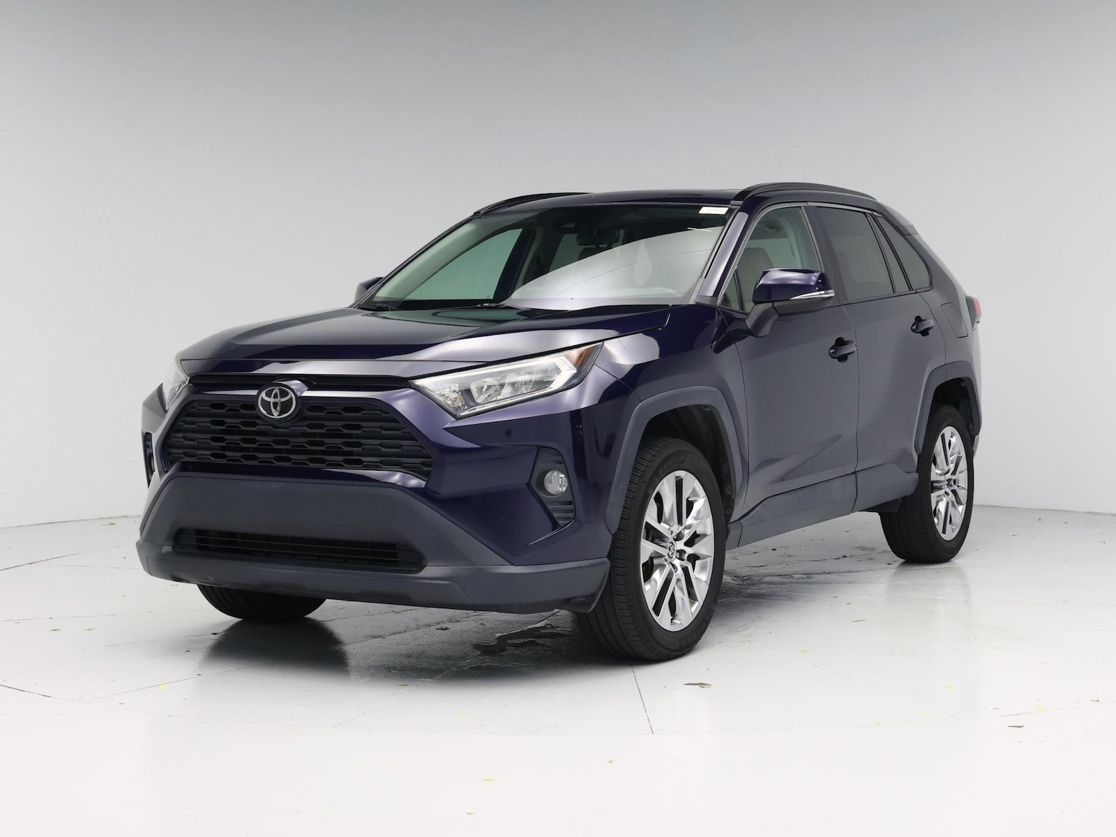 2021 Toyota RAV4 XLE Premium - Photo 5