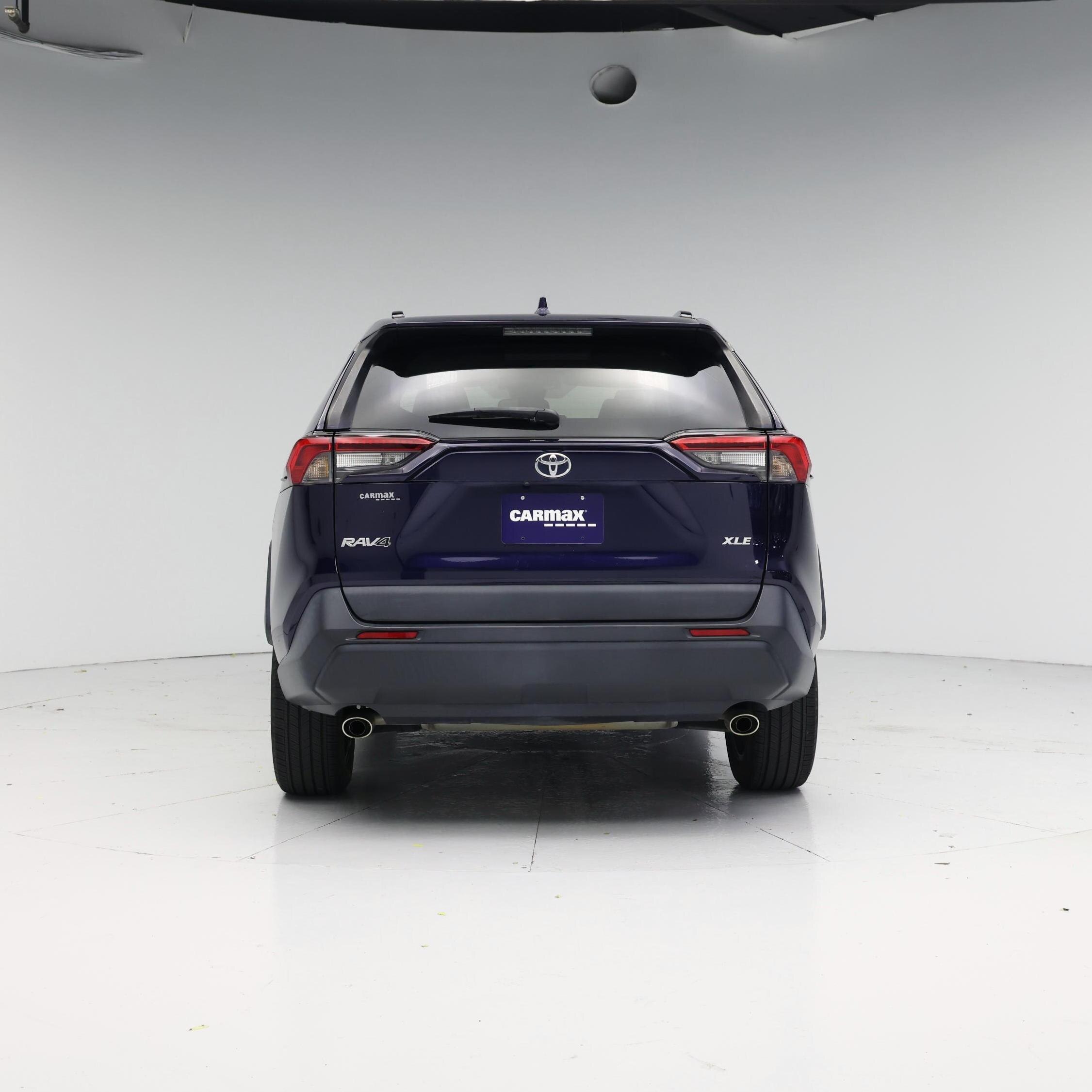 Thumbnail: 2021 Toyota RAV4 - 6