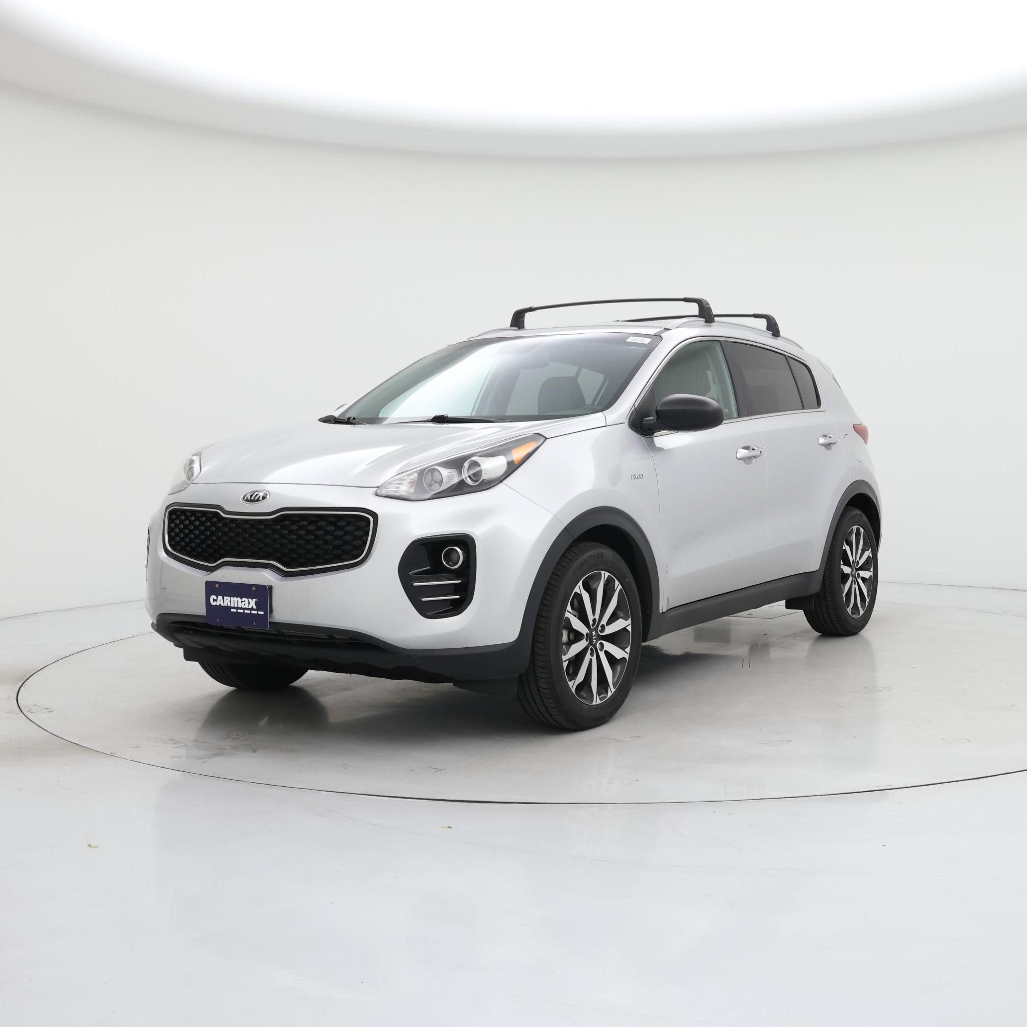 Thumbnail: 2017 Kia Sportage - 4