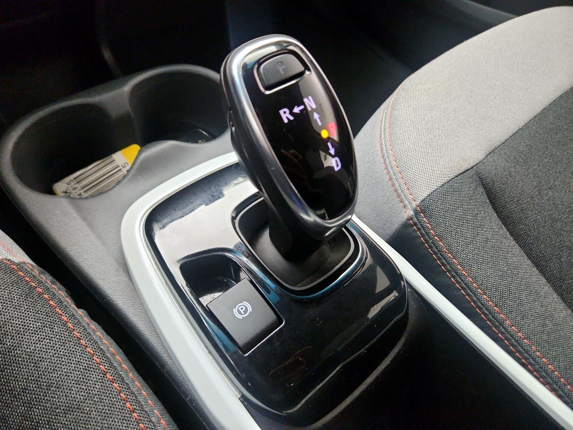 Thumbnail: 2021 Chevrolet Bolt EV - 17
