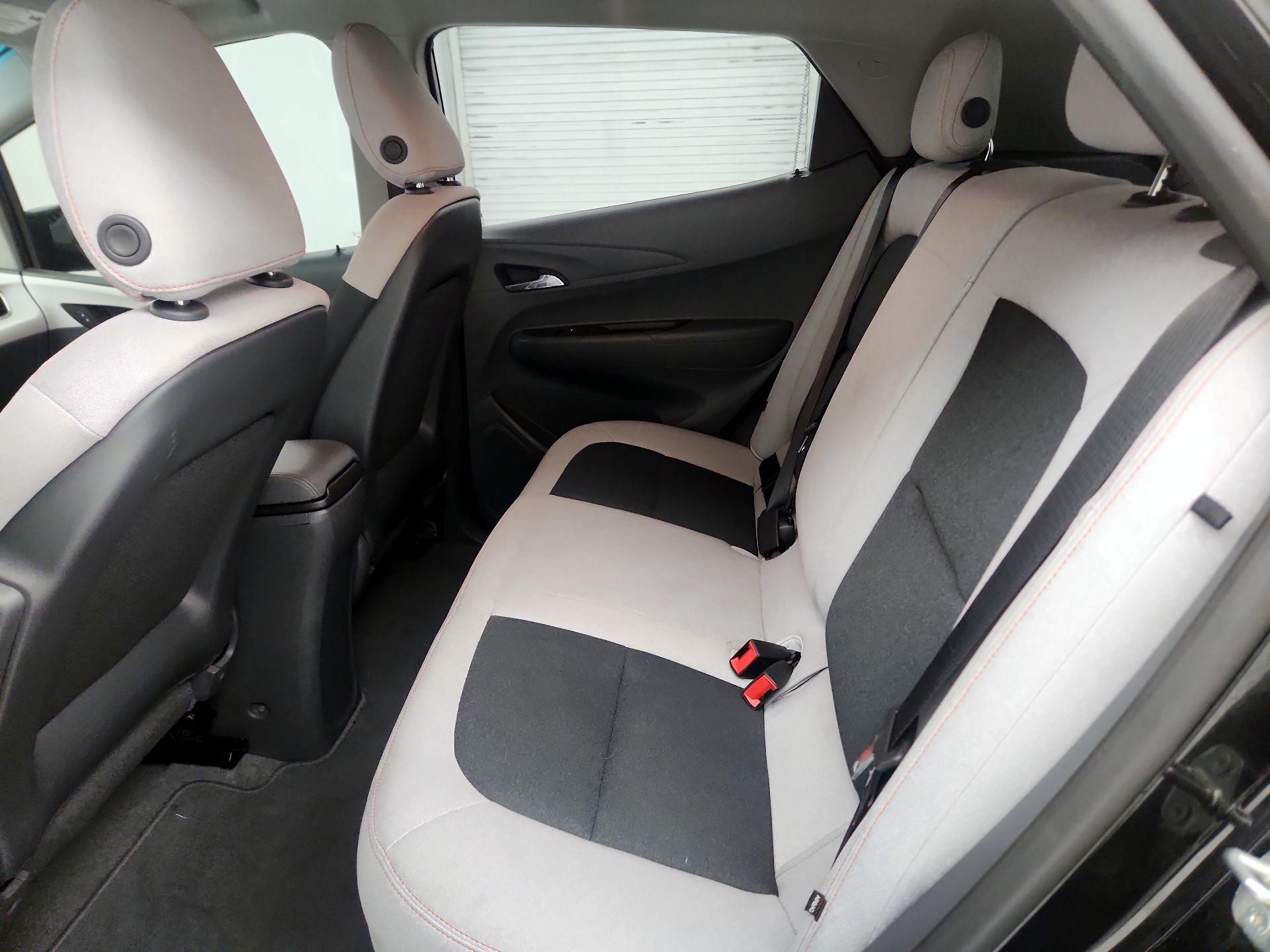 Thumbnail: 2021 Chevrolet Bolt EV - 19