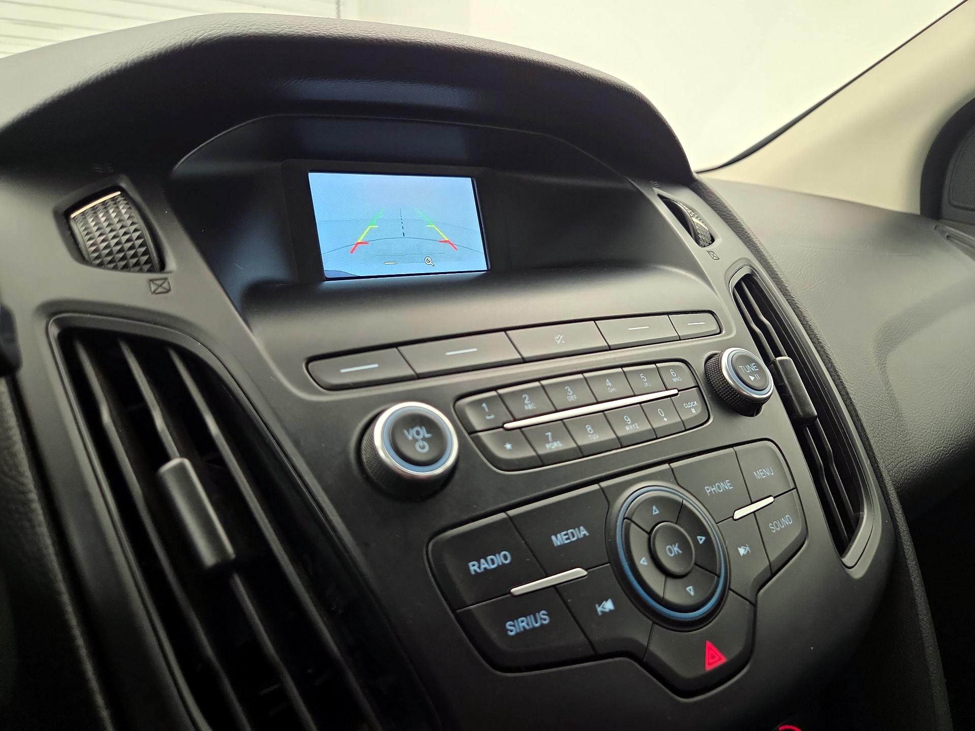 Thumbnail: 2018 Ford Focus - 14