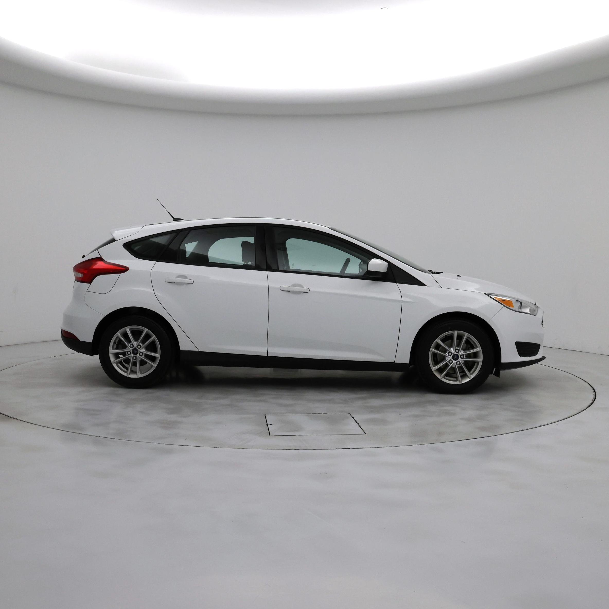Thumbnail: 2018 Ford Focus - 7