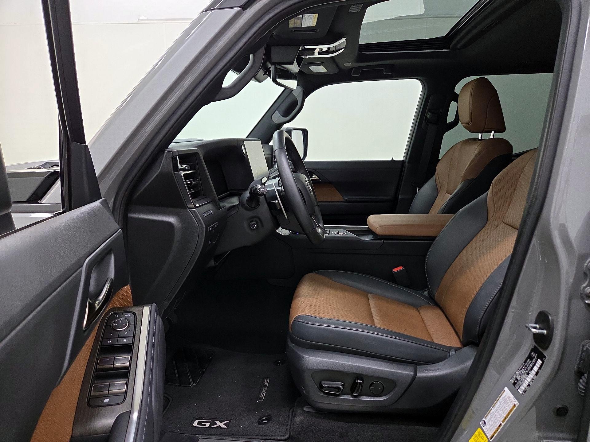 Thumbnail: 2025 Lexus GX - 11