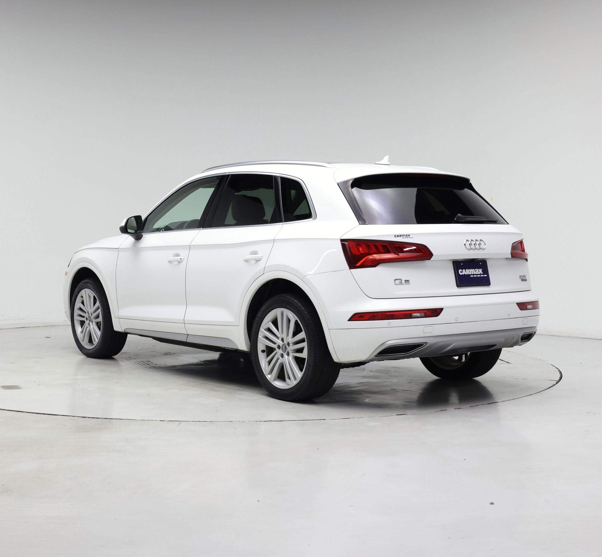 Thumbnail: 2018 Audi Q5 - 2