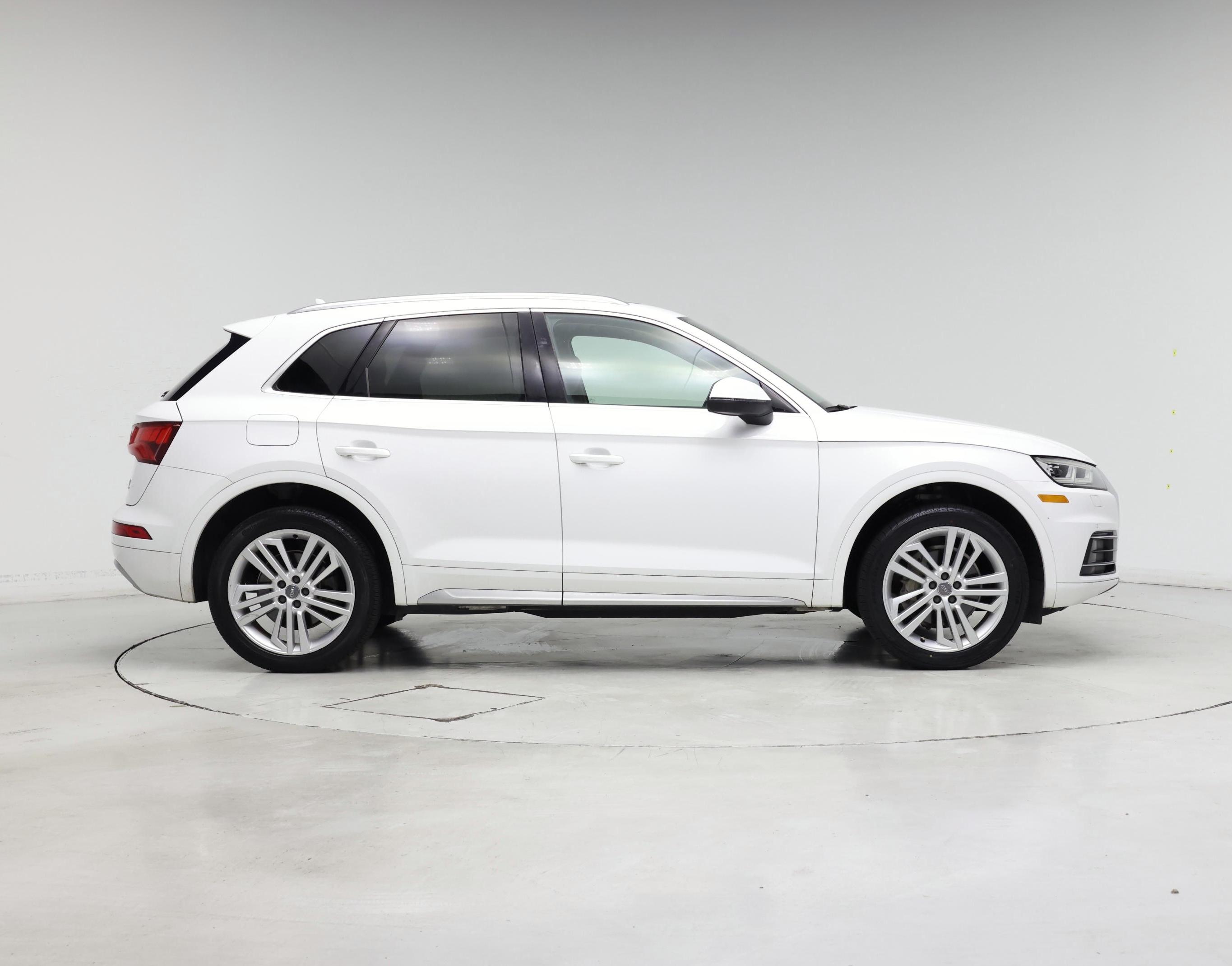 Thumbnail: 2018 Audi Q5 - 7