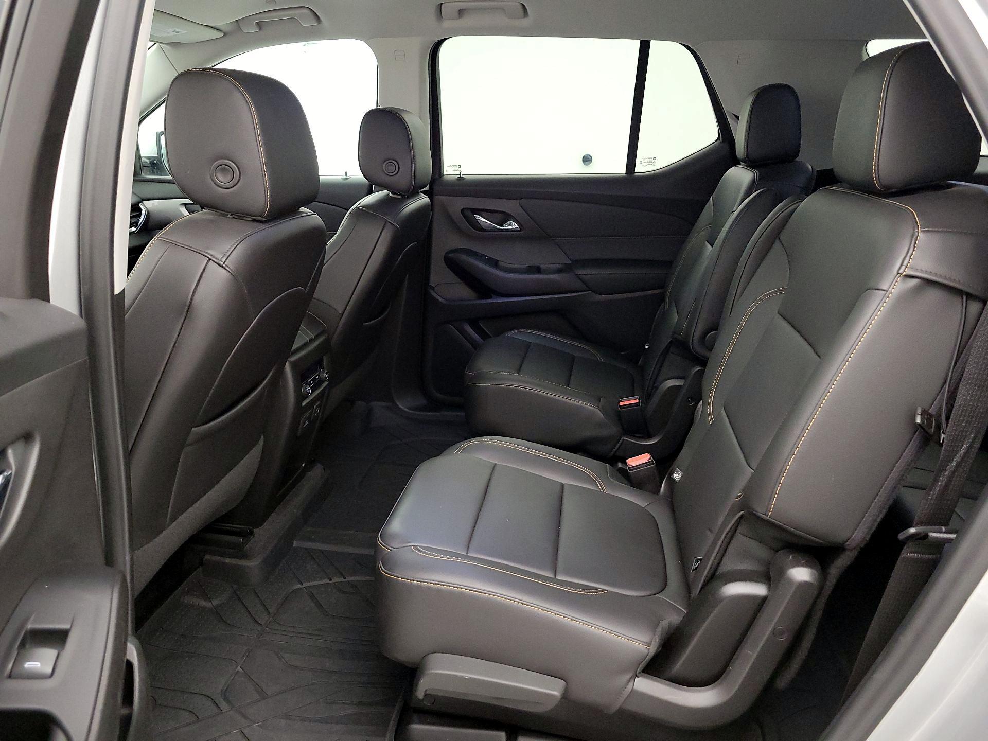 Thumbnail: 2021 Chevrolet Traverse - 20