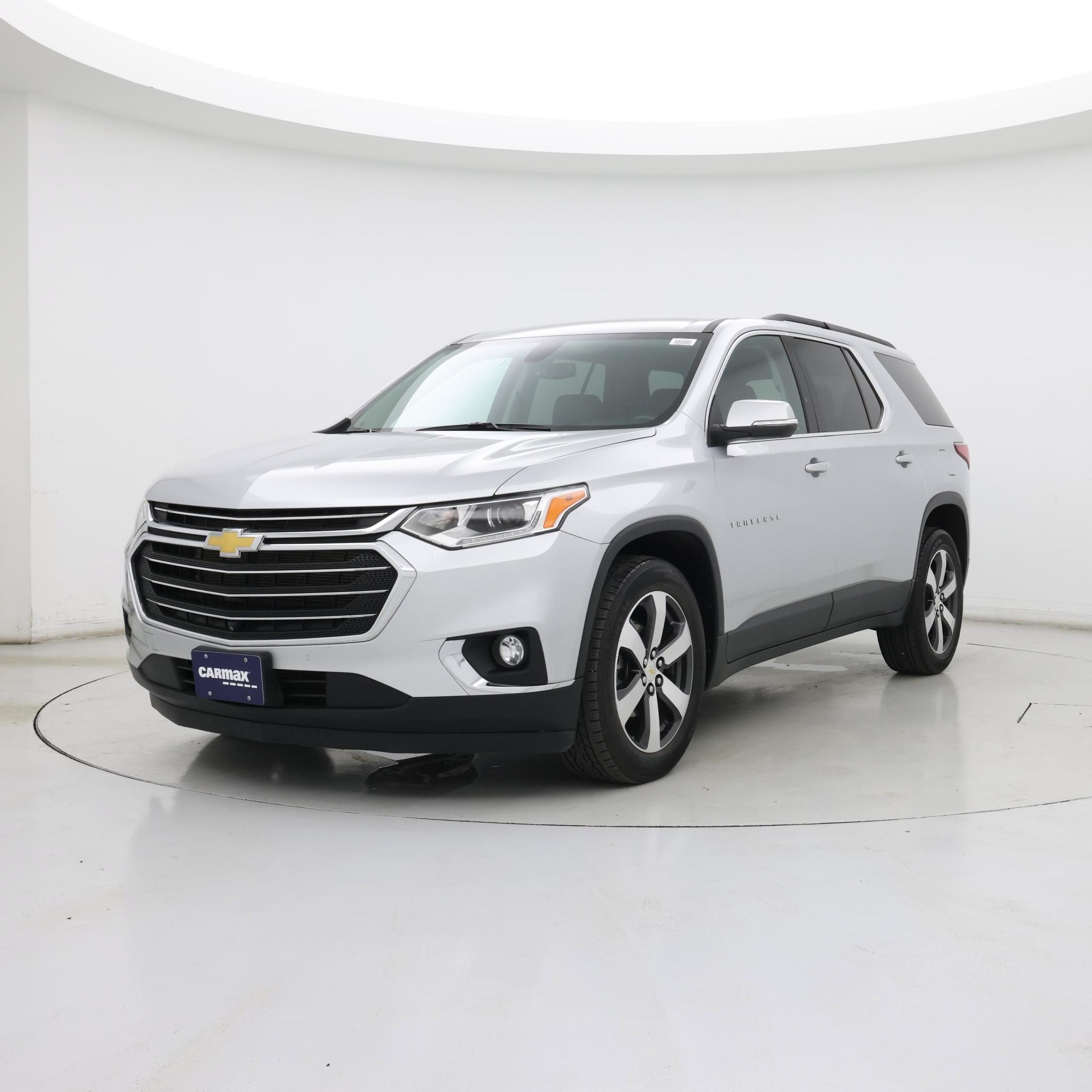 Thumbnail: 2021 Chevrolet Traverse - 4
