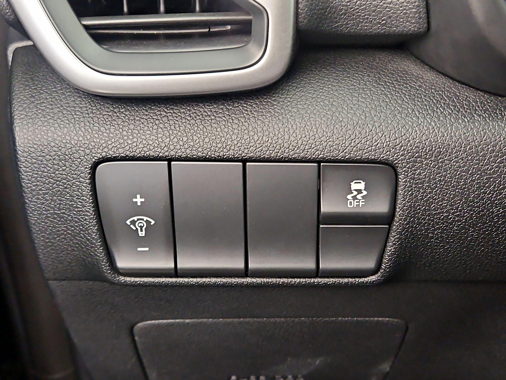 Thumbnail: 2017 Kia Sportage - 13