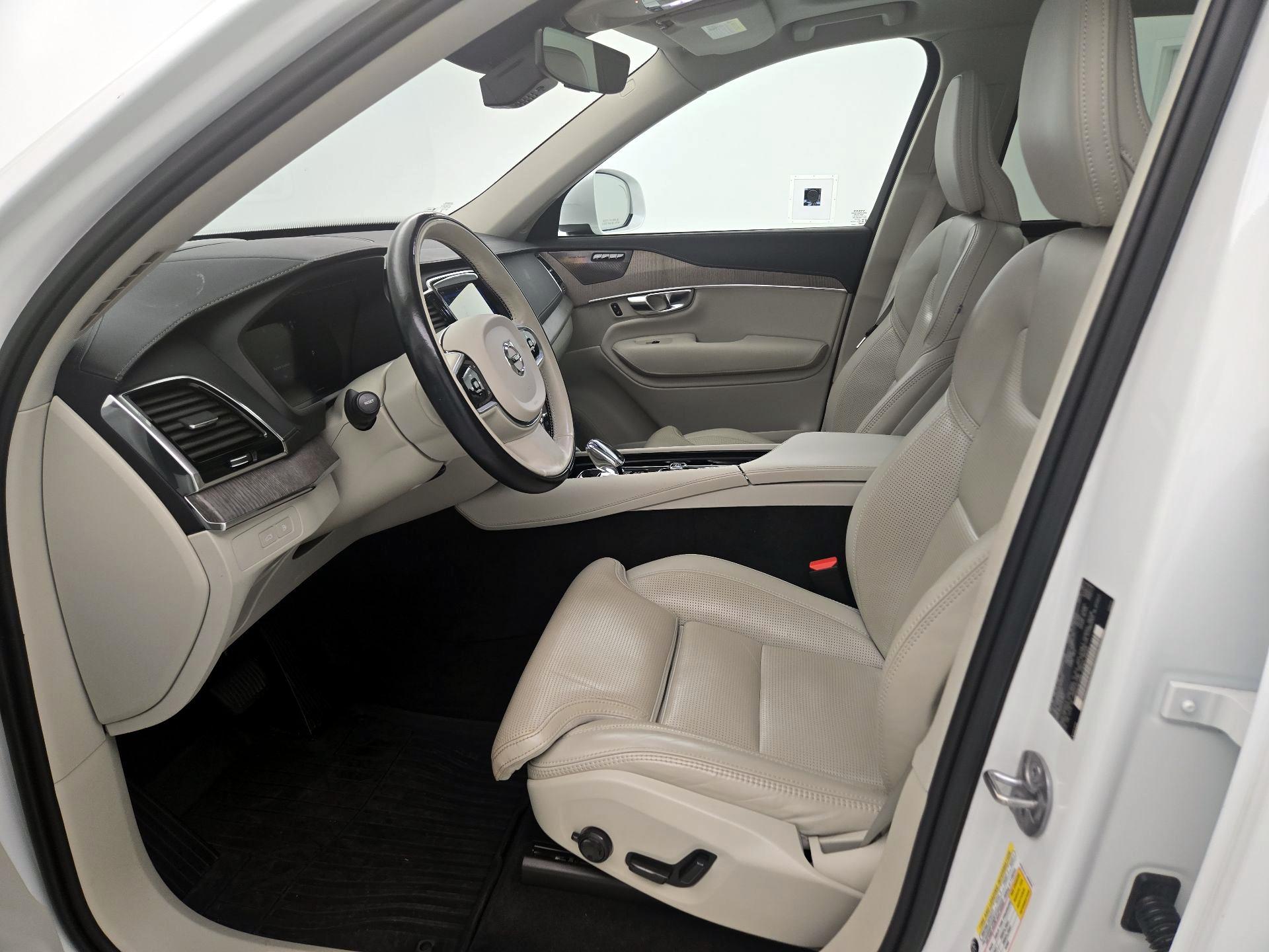 Thumbnail: 2023 Volvo XC90 - 11