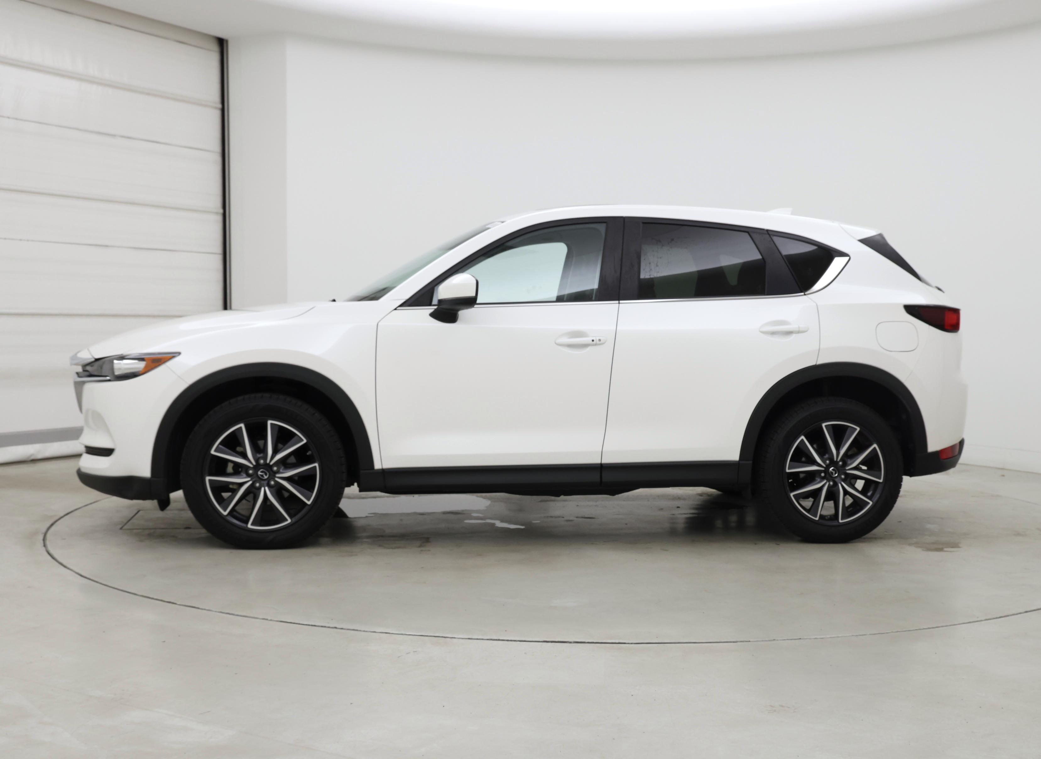 Thumbnail: 2018 Mazda CX-5 - 3