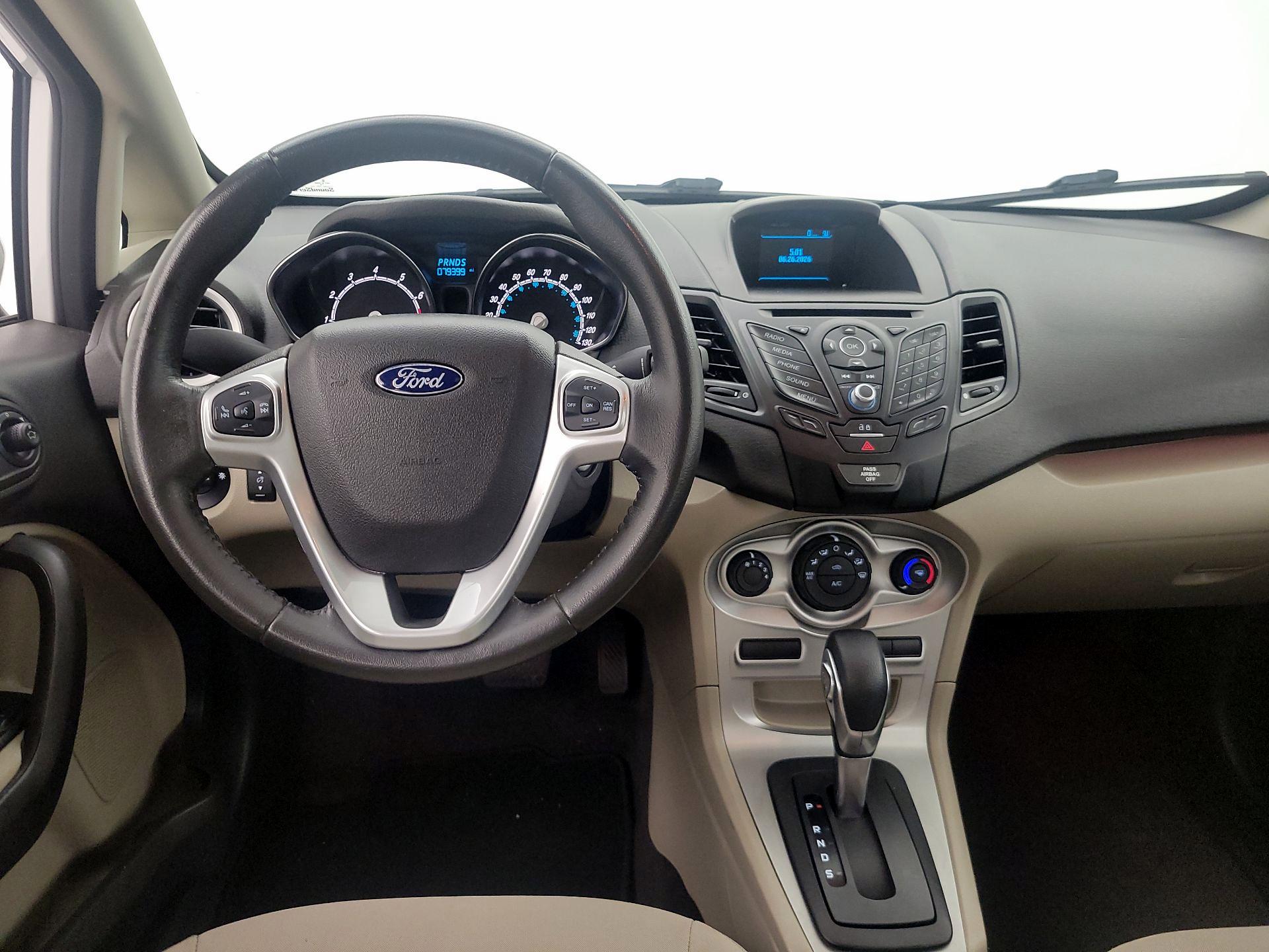 Thumbnail: 2016 Ford Fiesta - 10
