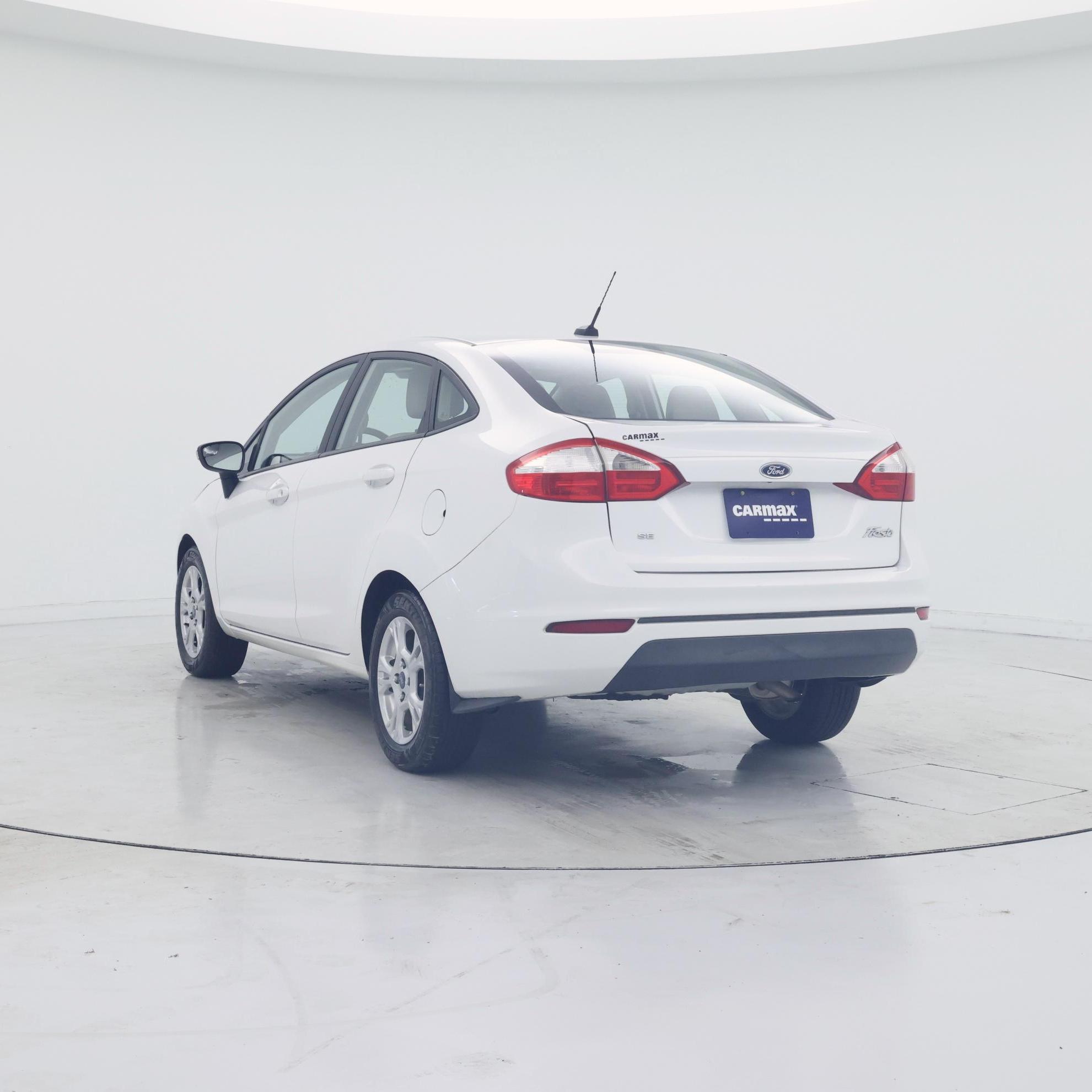 Thumbnail: 2016 Ford Fiesta - 2