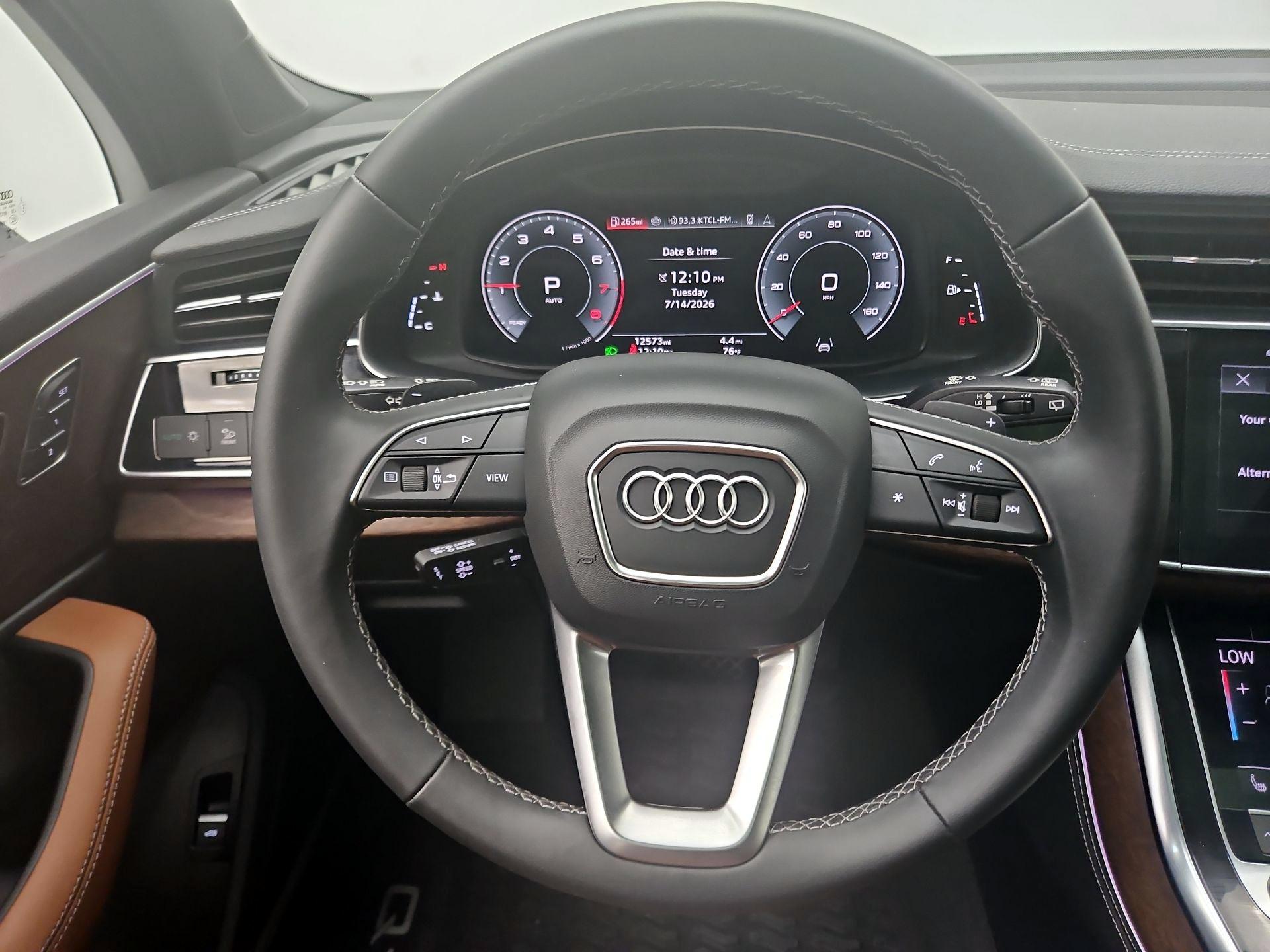 Thumbnail: 2025 Audi Q7 - 10