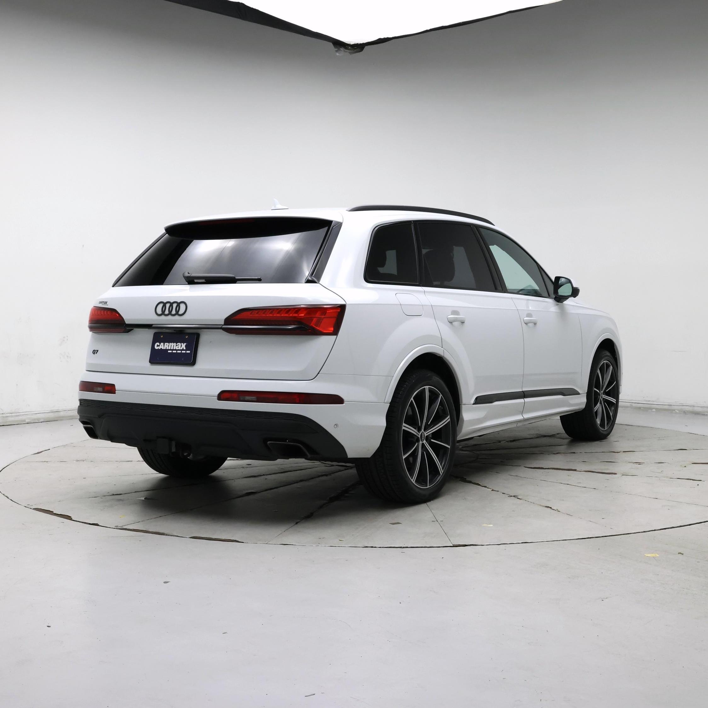 Thumbnail: 2025 Audi Q7 - 8