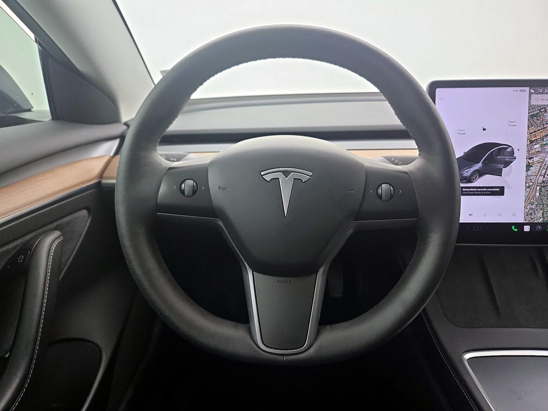 Thumbnail: 2022 Tesla Model 3 - 10