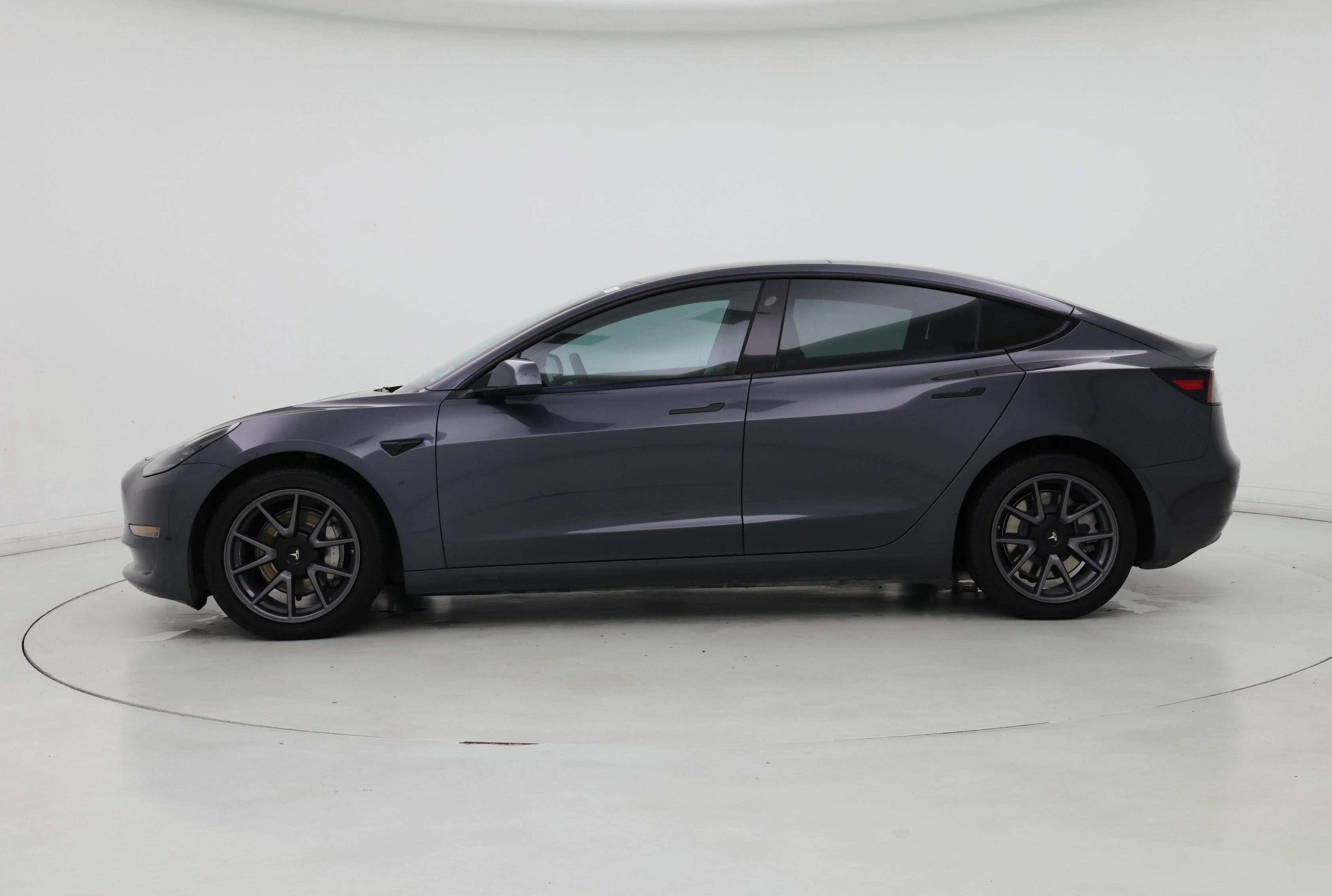 Thumbnail: 2022 Tesla Model 3 - 3
