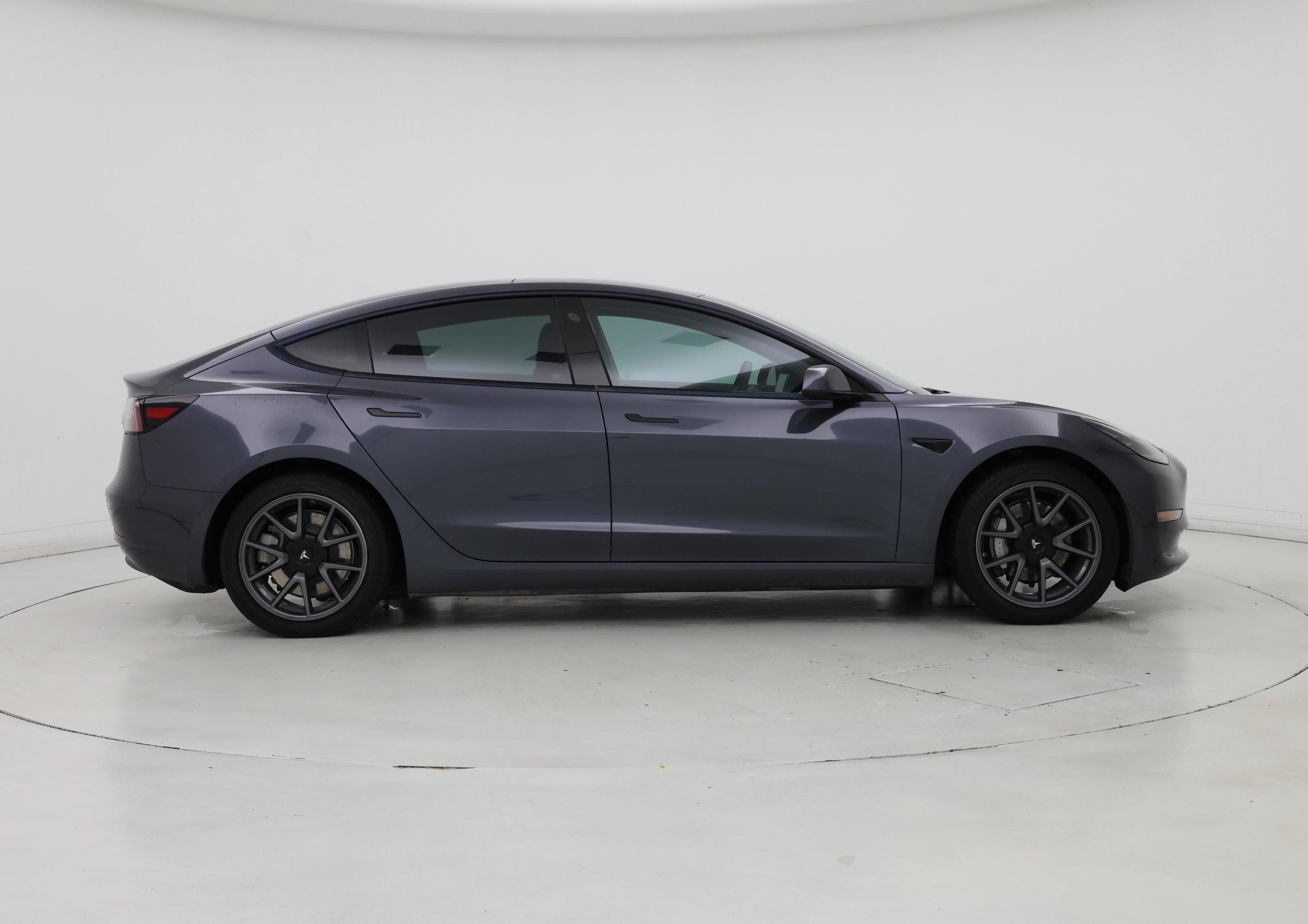 Thumbnail: 2022 Tesla Model 3 - 7